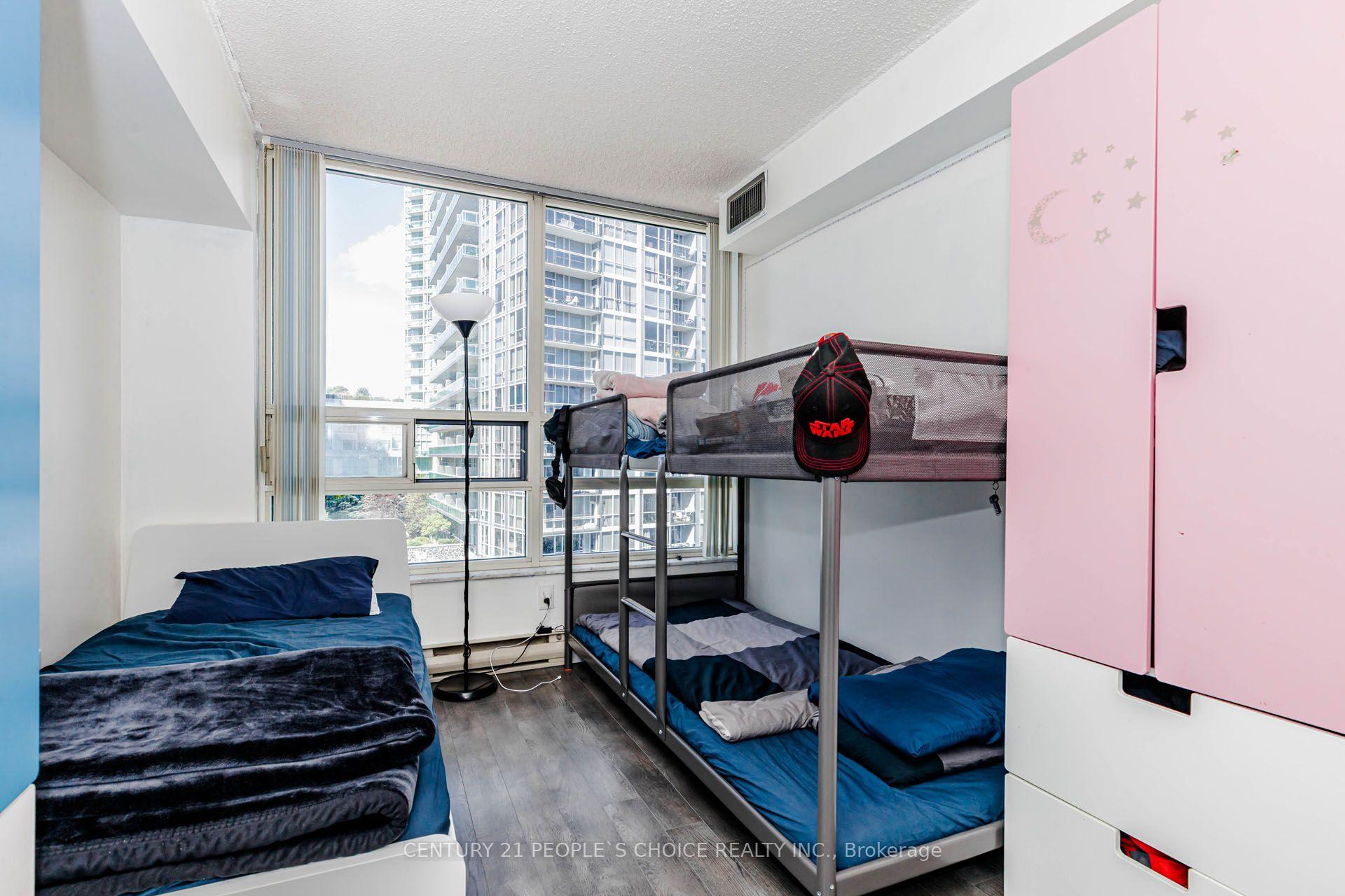 Photo 38 of Unit 1015, 250 Webb Drive, Mississauga, City Centre — HOMEH
