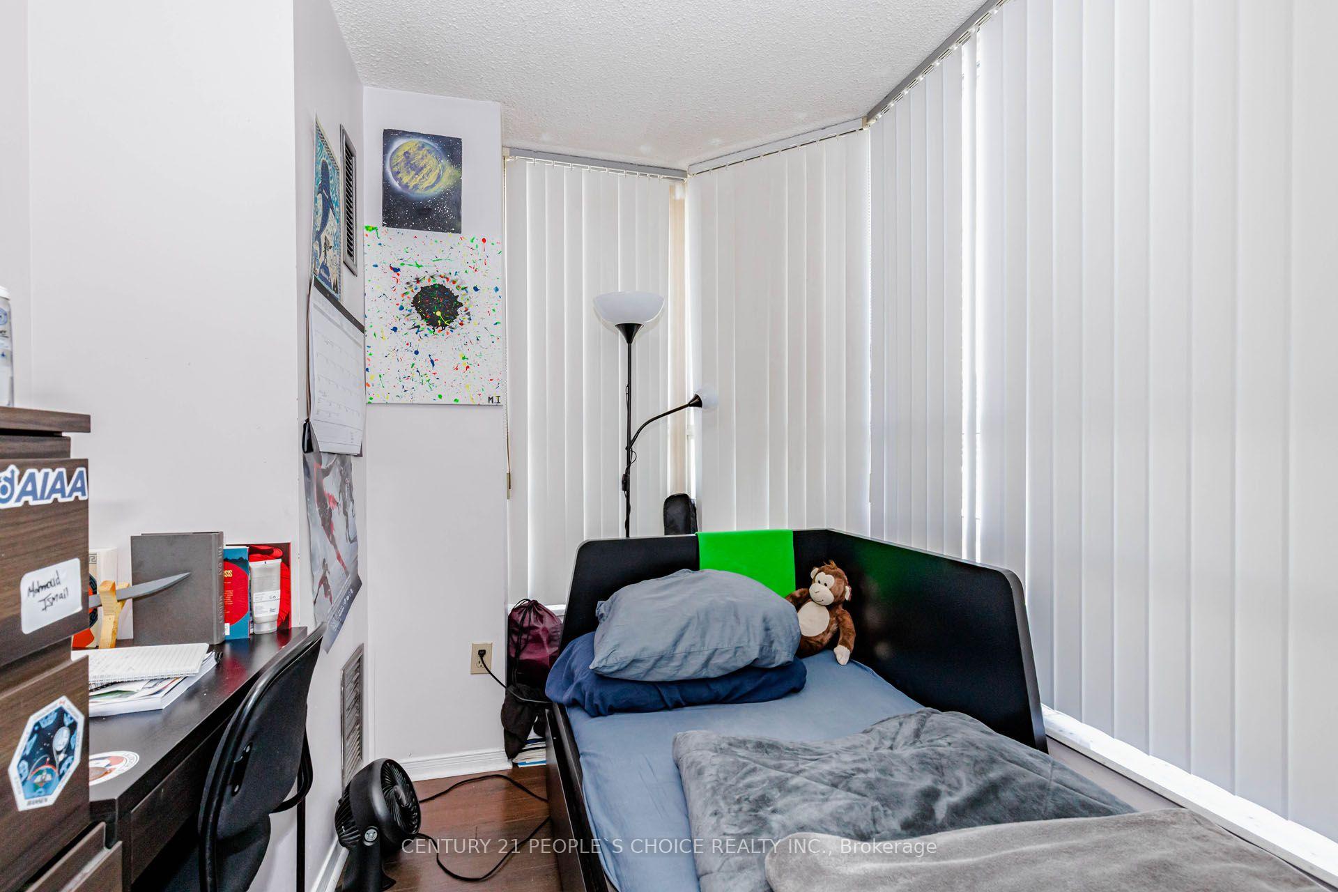 Photo 40 of Unit 1015, 250 Webb Drive, Mississauga, City Centre — HOMEH