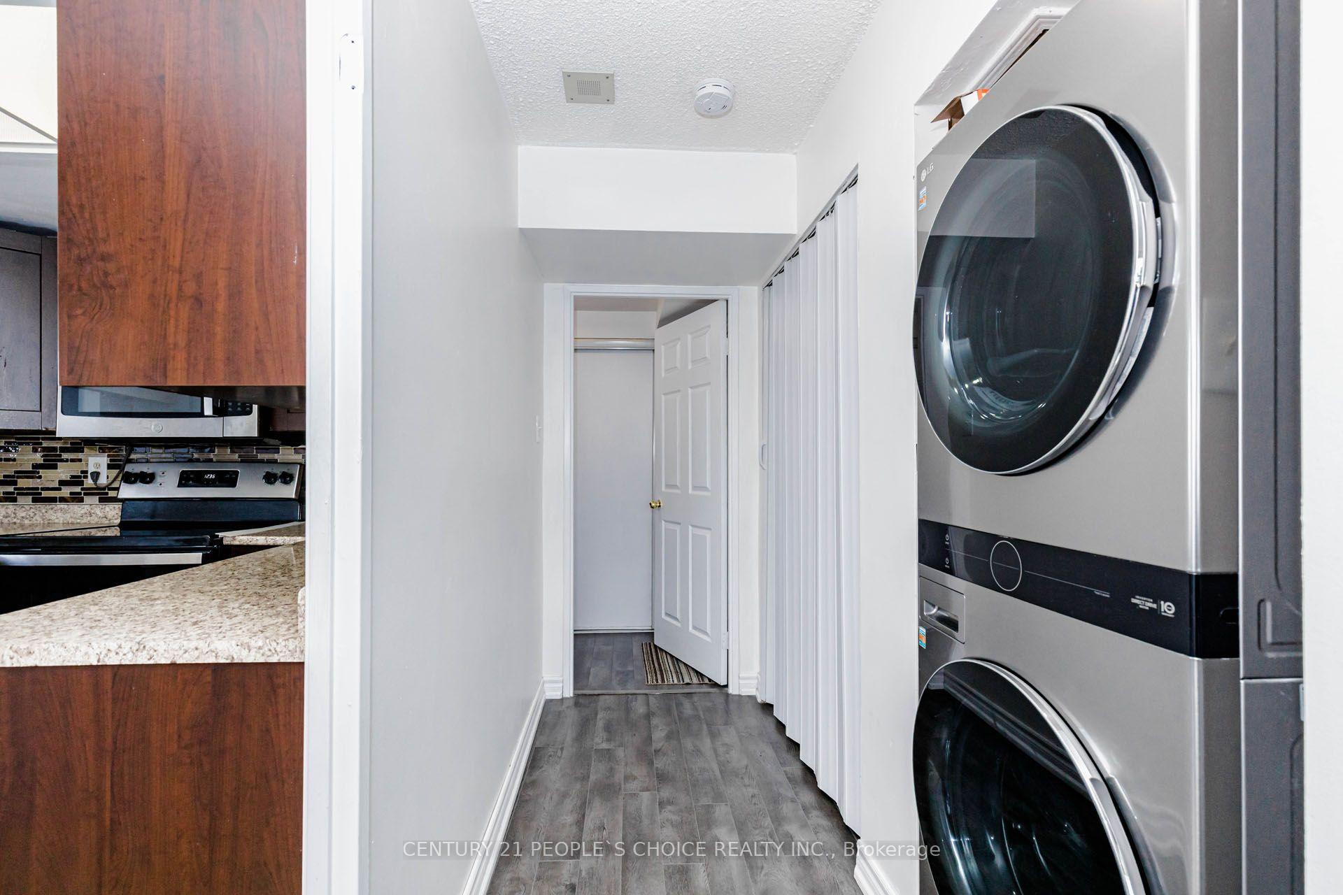 Photo 41 of Unit 1015, 250 Webb Drive, Mississauga, City Centre — HOMEH