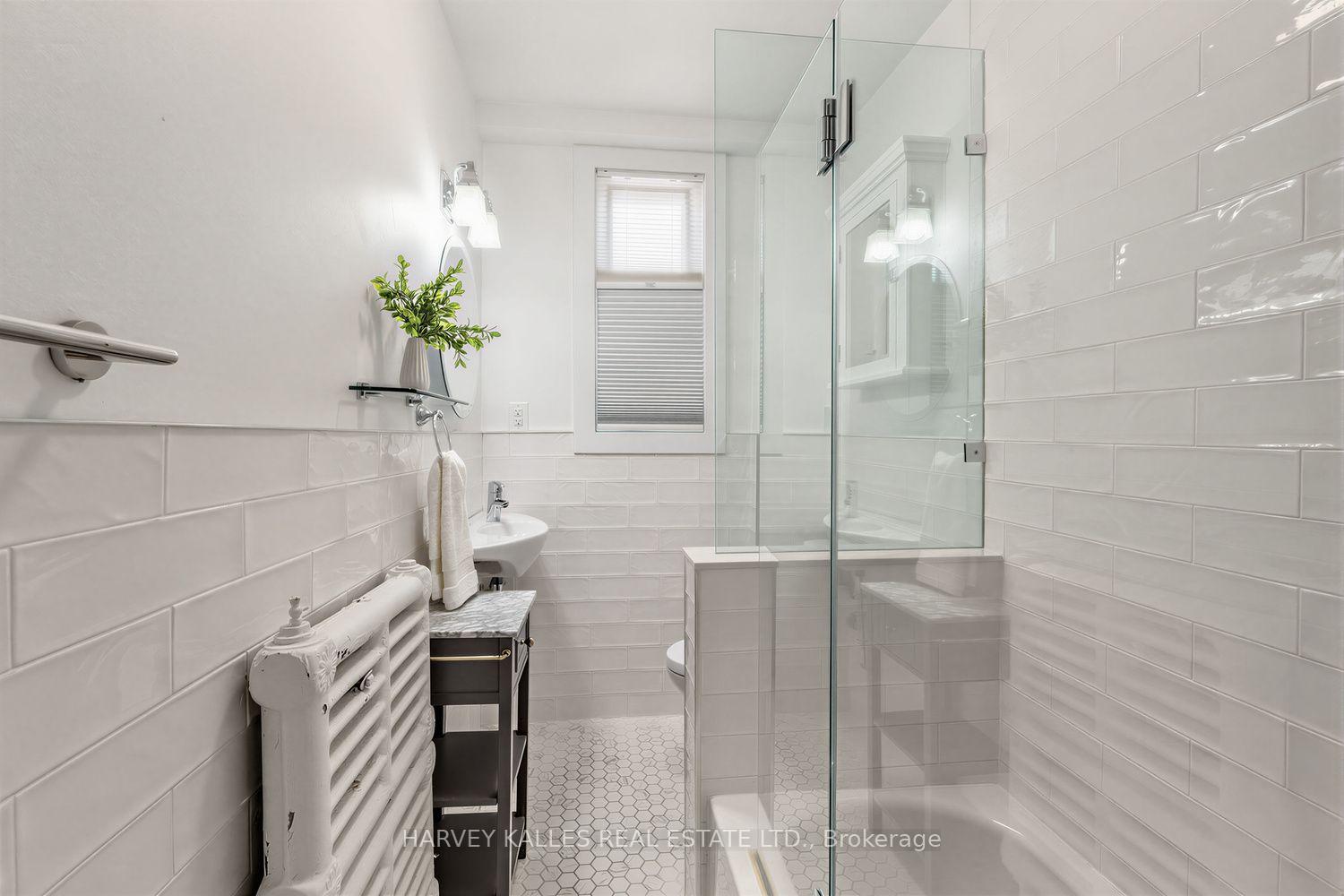 Photo 20 of 61 Appleton Avenue, Toronto, Oakwood Village — HOMEH