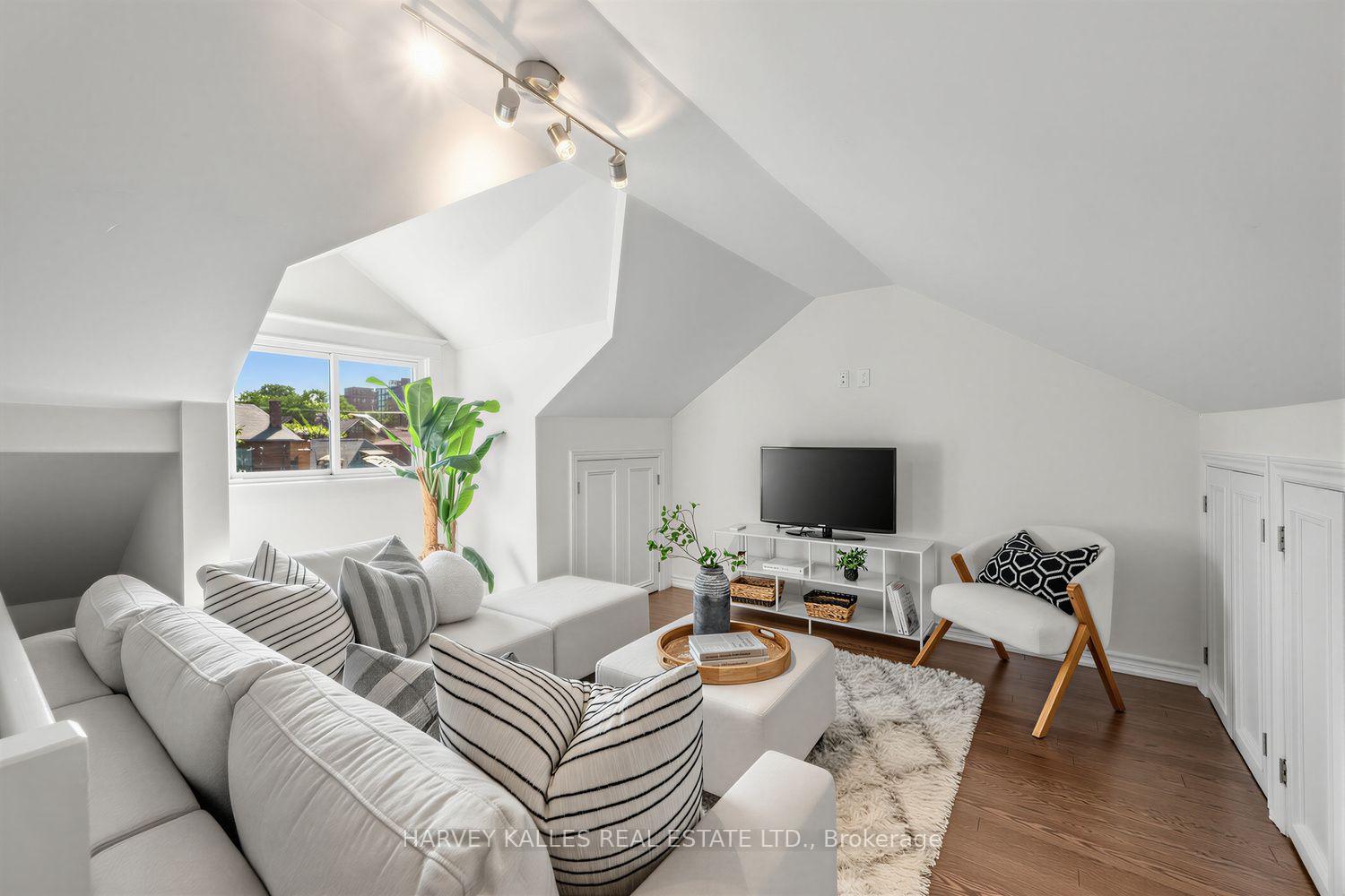 Photo 23 of 61 Appleton Avenue, Toronto, Oakwood Village — HOMEH