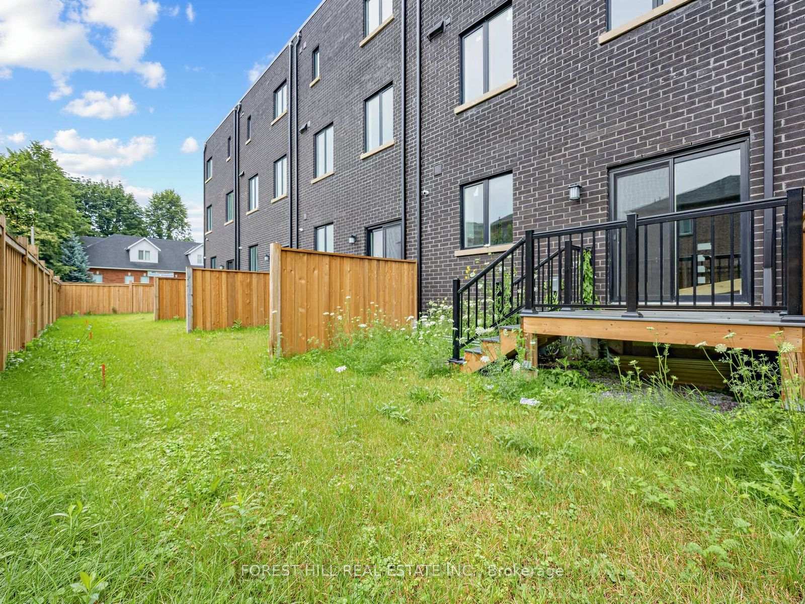 Photo 41 of 1 Cranswick Lane, Ajax, Central — HOMEH