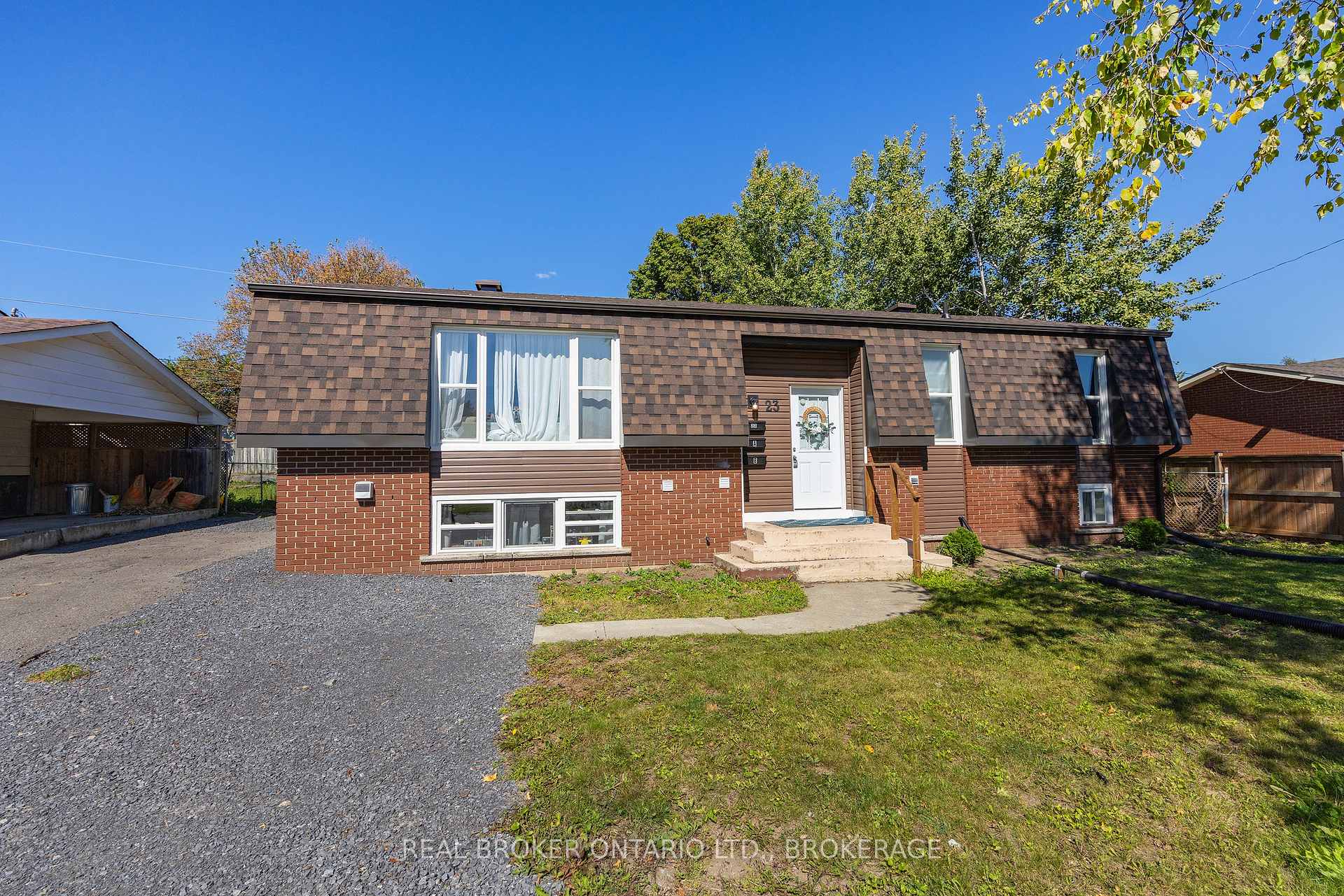 Photo 2 of 23 Huff Avenue, Loyalist, Amherstview — HOMEH