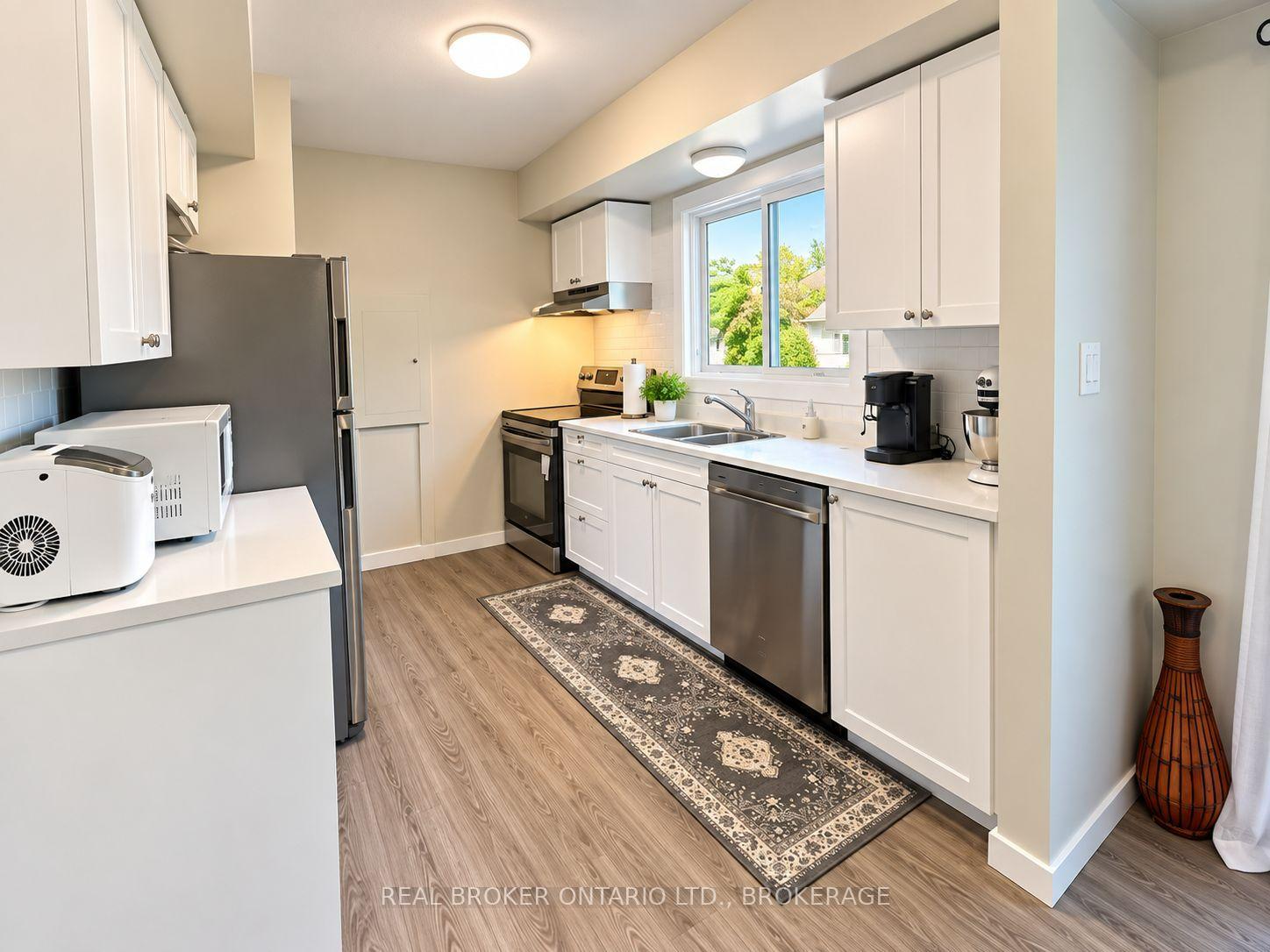 Photo 9 of 23 Huff Avenue, Loyalist, Amherstview — HOMEH