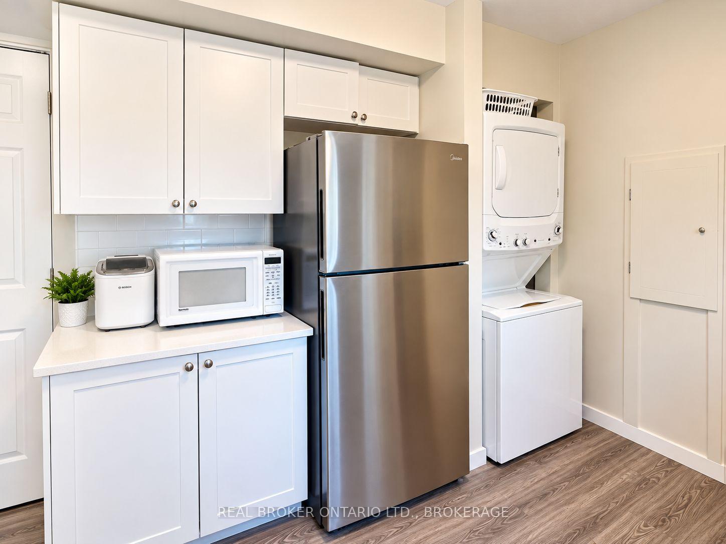 Photo 10 of 23 Huff Avenue, Loyalist, Amherstview — HOMEH