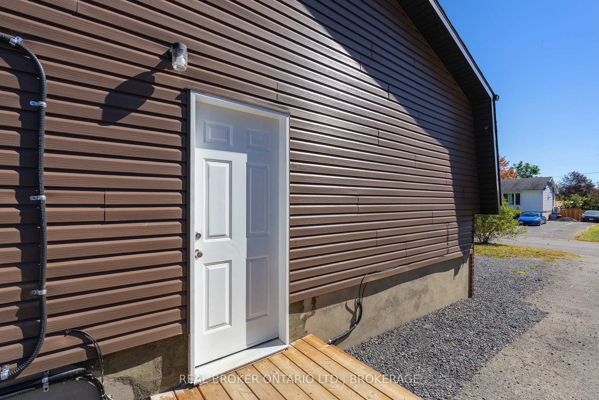 Photo 19 of 23 Huff Avenue, Loyalist, Amherstview — HOMEH