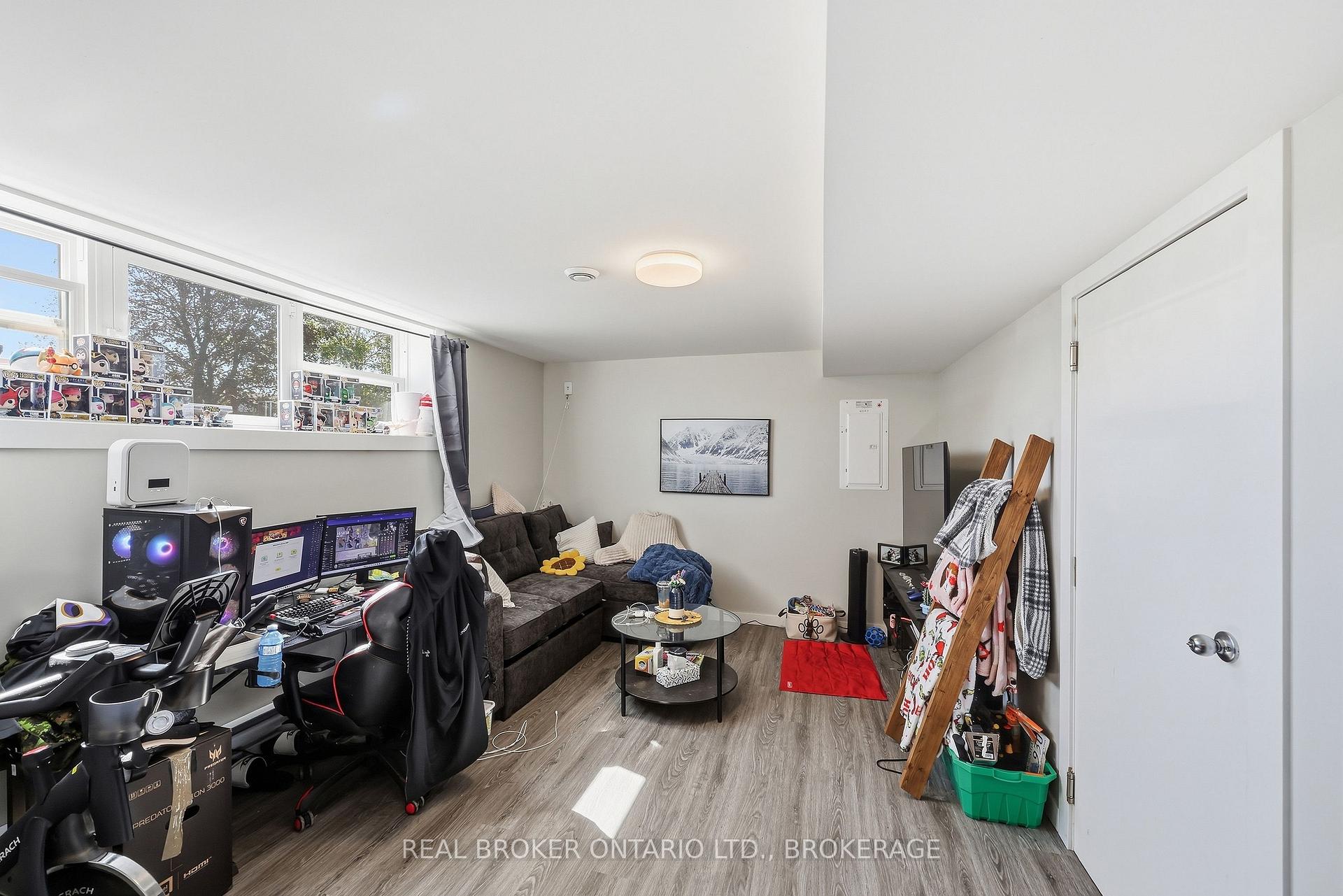 Photo 22 of 23 Huff Avenue, Loyalist, Amherstview — HOMEH