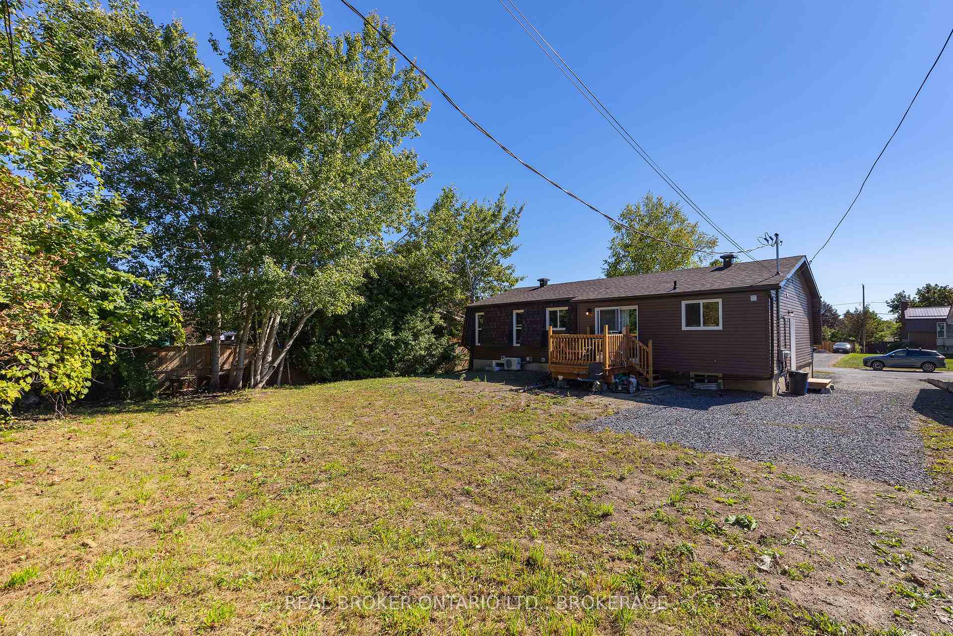 Photo 37 of 23 Huff Avenue, Loyalist, Amherstview — HOMEH