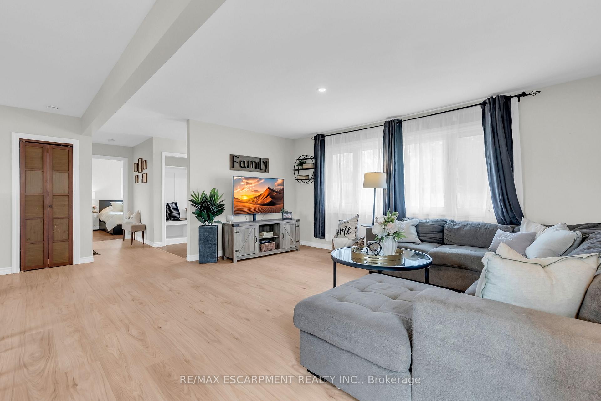 Photo 7 of 21 Kidd Avenue, Quinte West, Trenton Ward — HOMEH