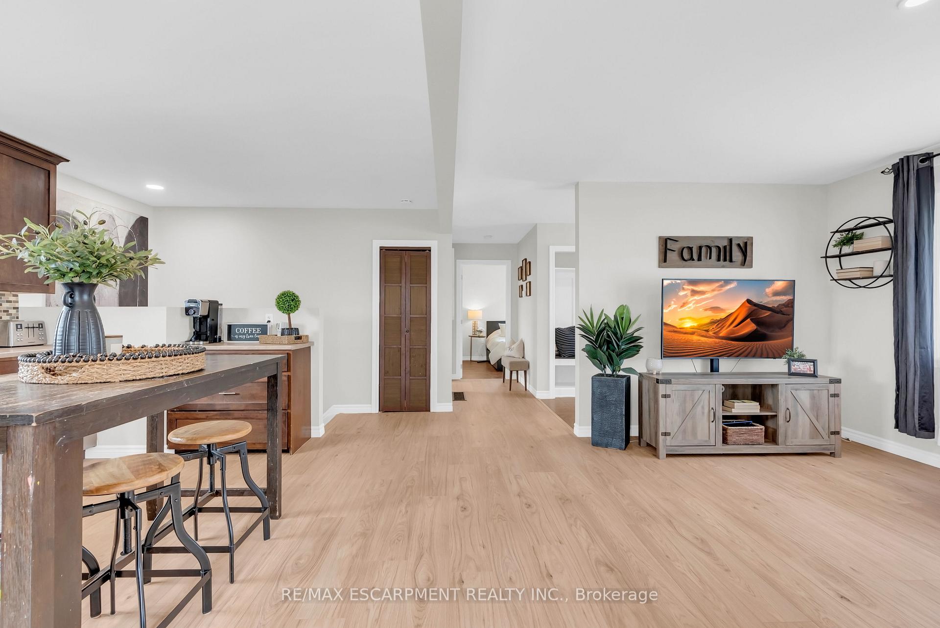 Photo 14 of 21 Kidd Avenue, Quinte West, Trenton Ward — HOMEH