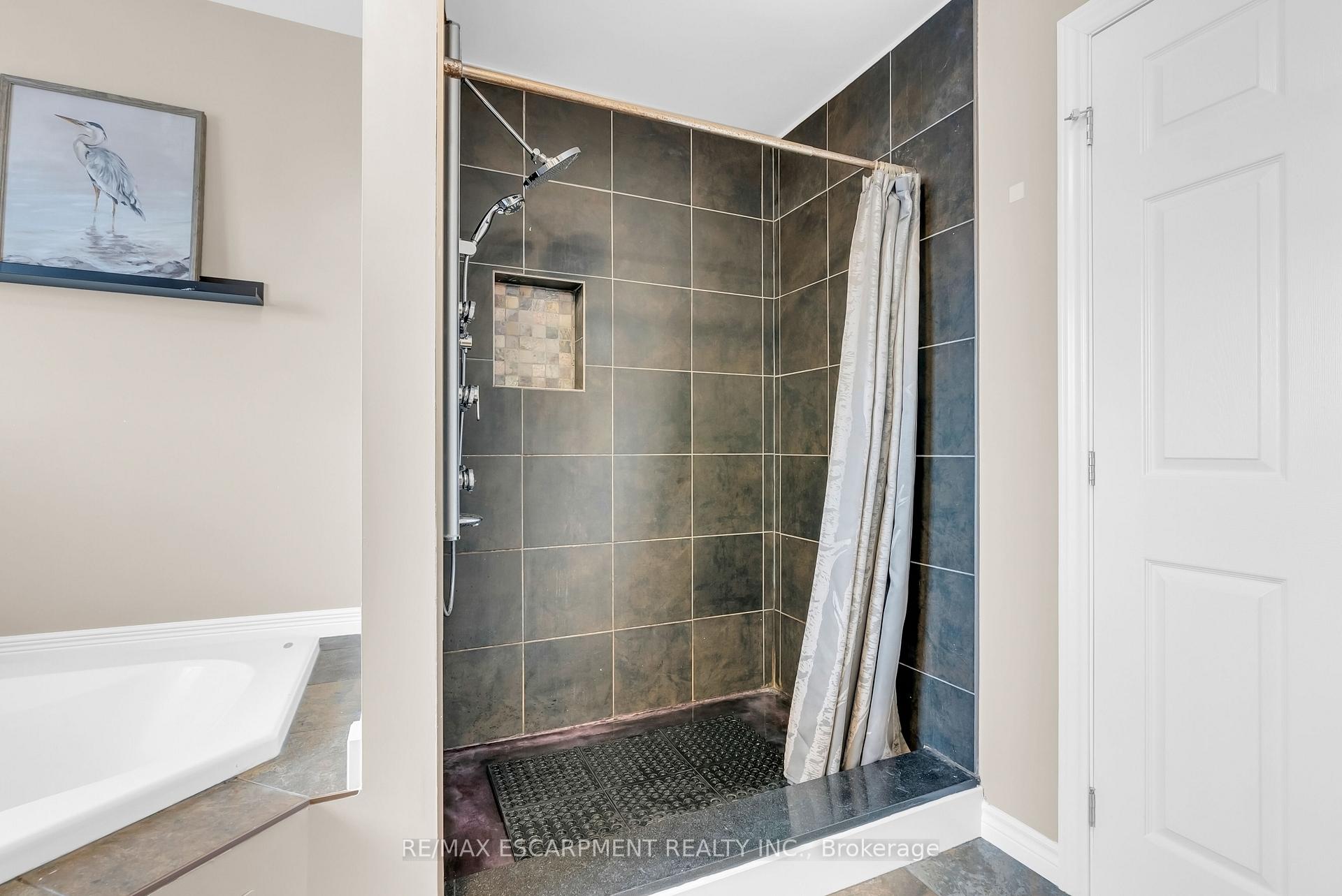 Photo 22 of 21 Kidd Avenue, Quinte West, Trenton Ward — HOMEH