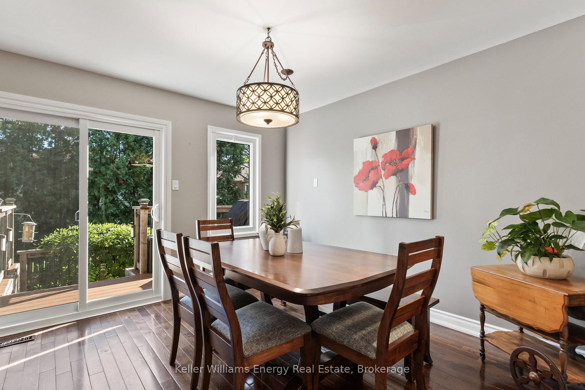 Photo 6 of 523 Palmtree Crescent, Oshawa, Eastdale — HOMEH