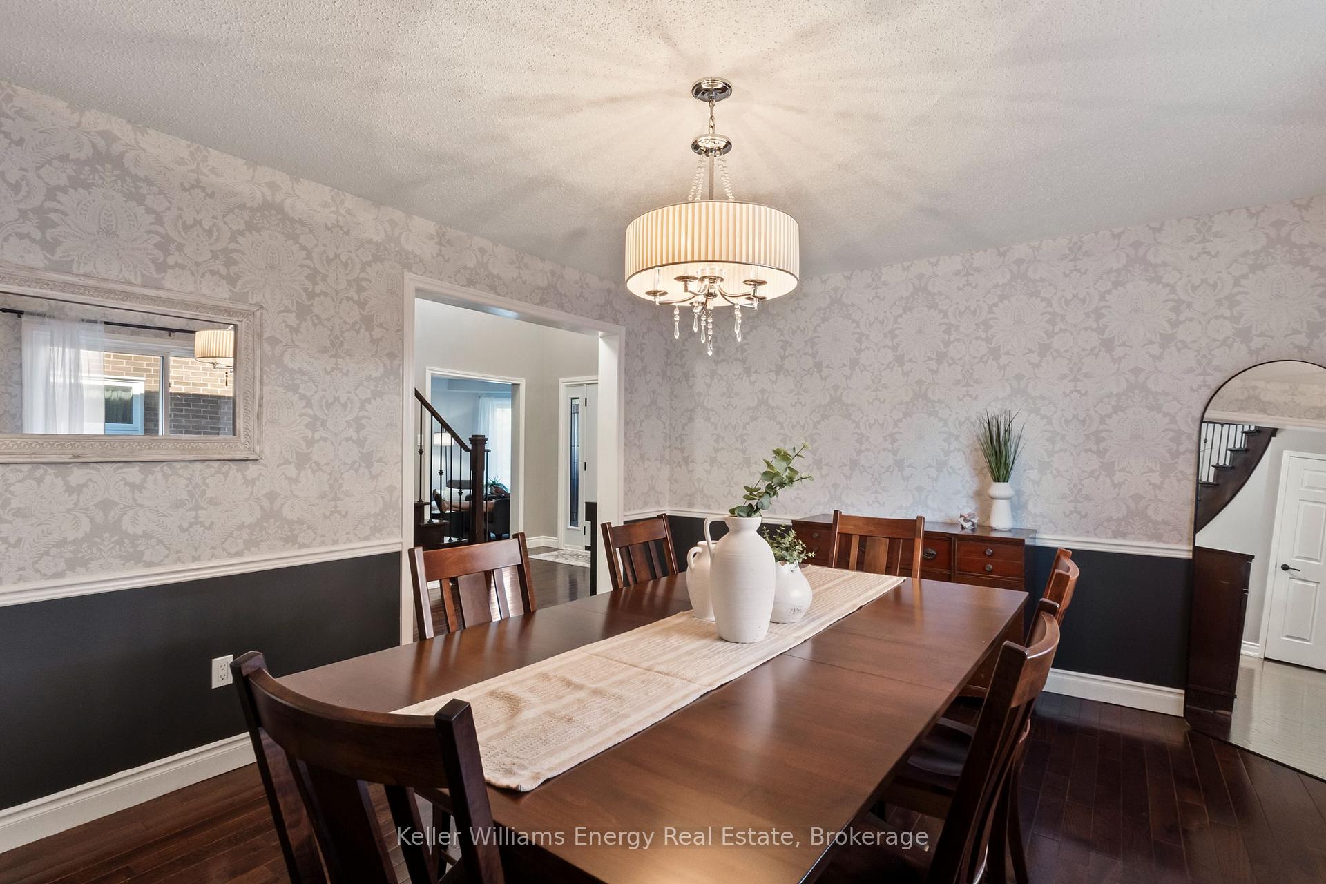 Photo 18 of 523 Palmtree Crescent, Oshawa, Eastdale — HOMEH