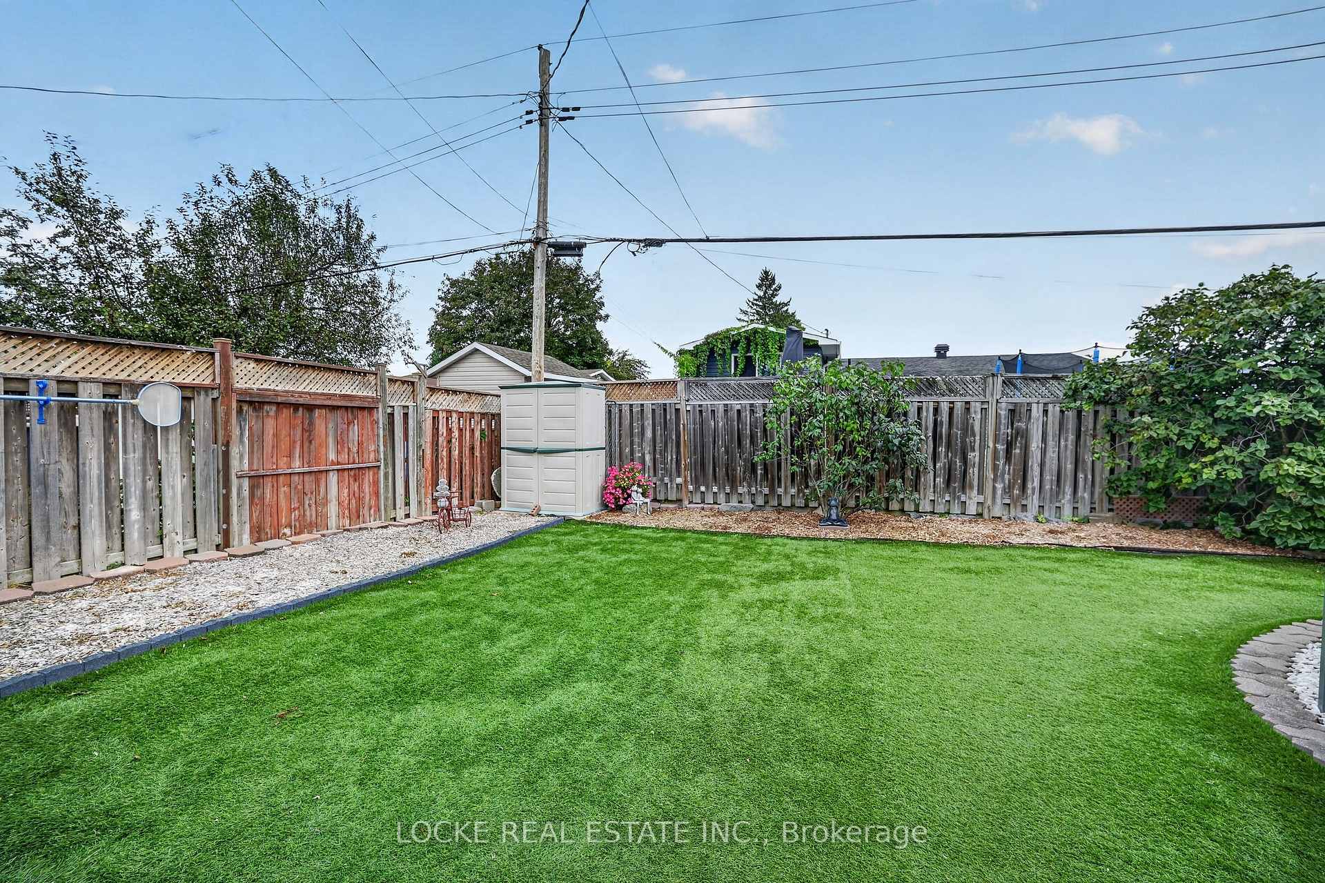 Photo 42 of 1501 Queenswood Crescent, Ottawa, Bilberry Creek/Queenswood Heights — HOMEH