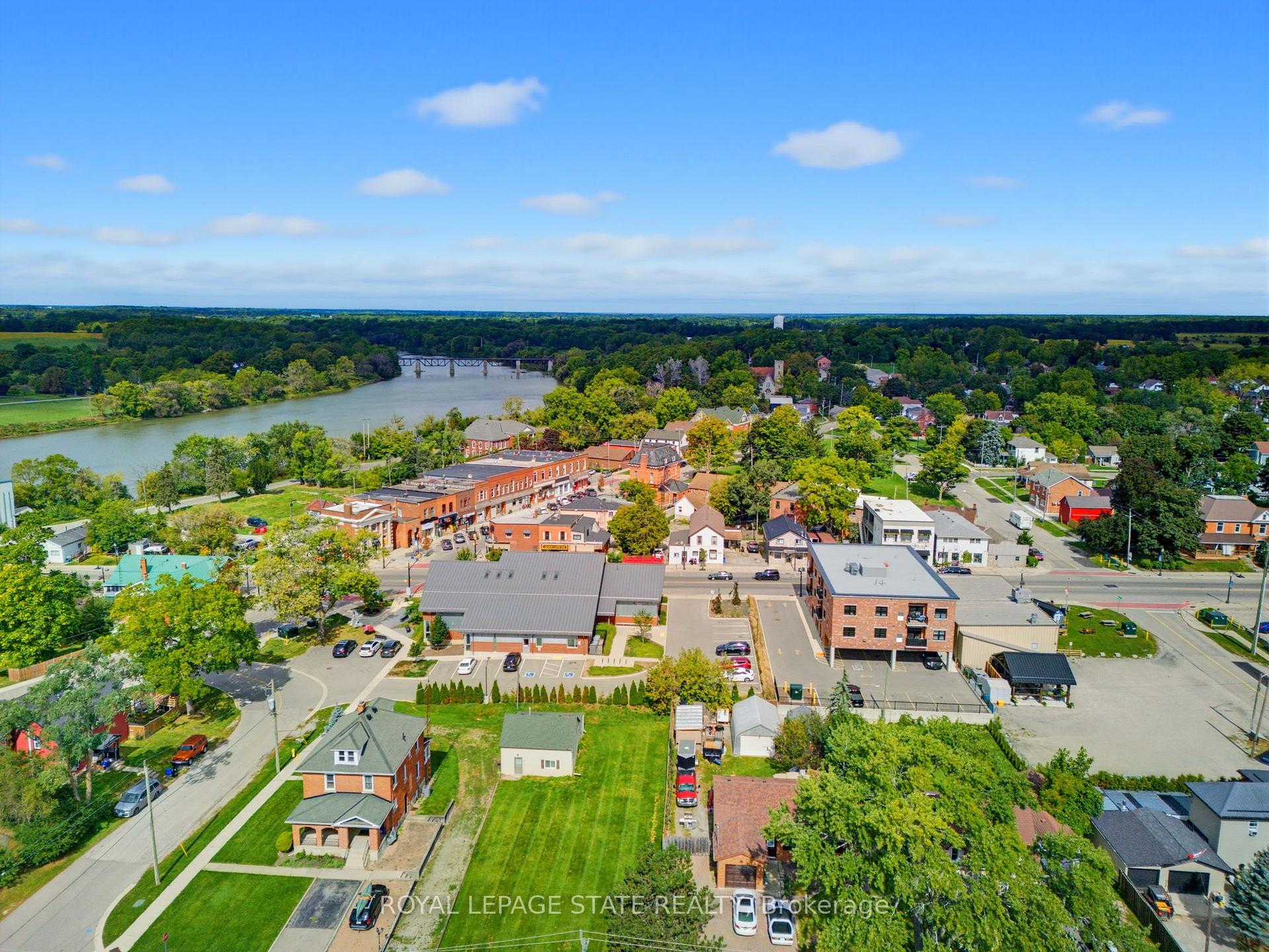 Photo 30 of 15 Seneca Street S, Haldimand — HOMEH