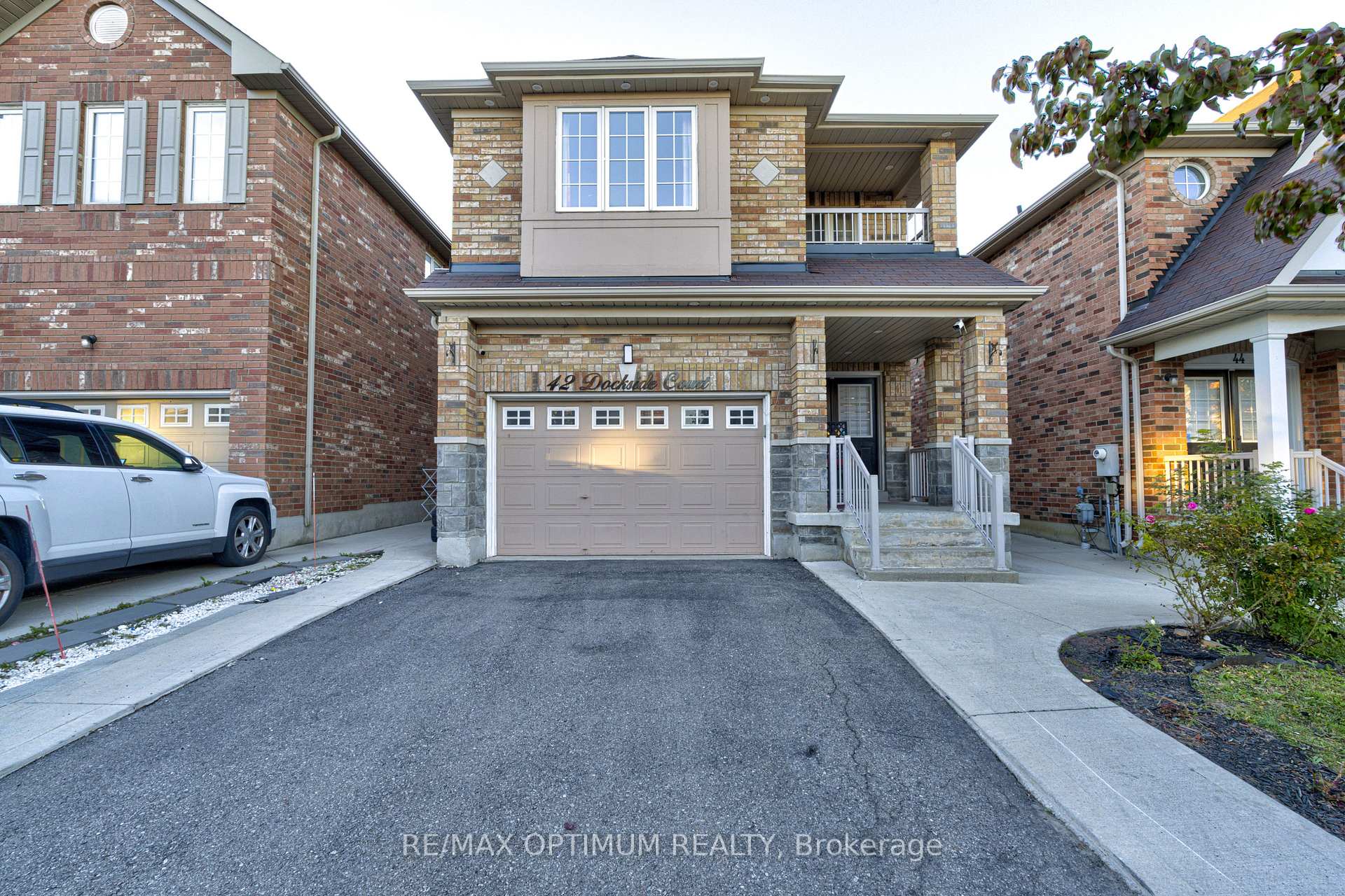 Photo 1 of 42 Dockside Court, Brampton, Sandringham-Wellington — HOMEH