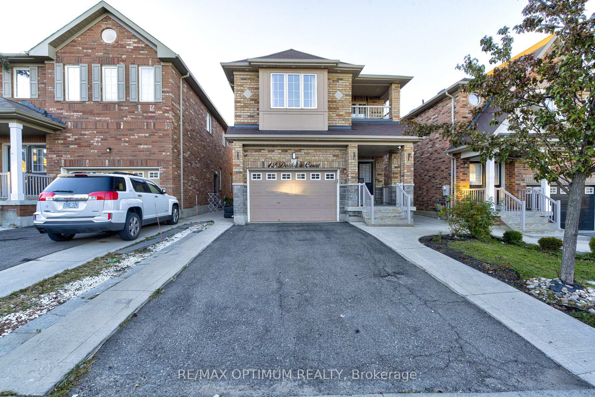Photo 4 of 42 Dockside Court, Brampton, Sandringham-Wellington — HOMEH