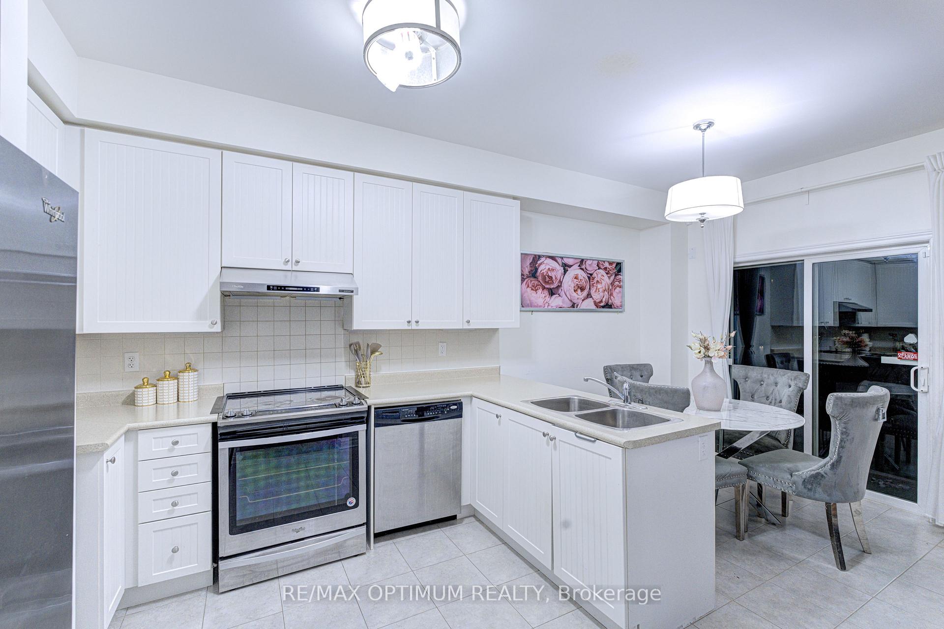 Photo 22 of 42 Dockside Court, Brampton, Sandringham-Wellington — HOMEH