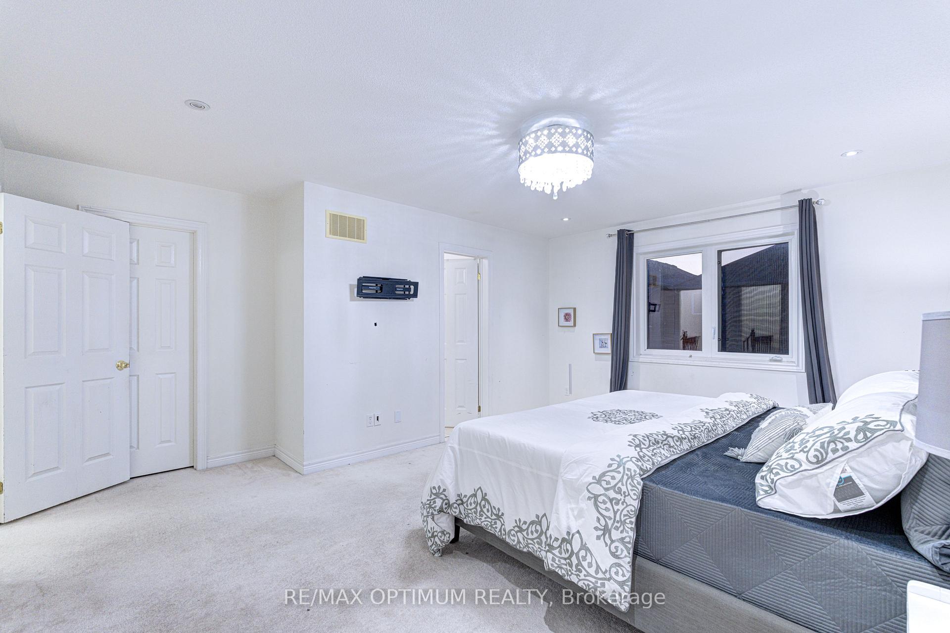 Photo 32 of 42 Dockside Court, Brampton, Sandringham-Wellington — HOMEH