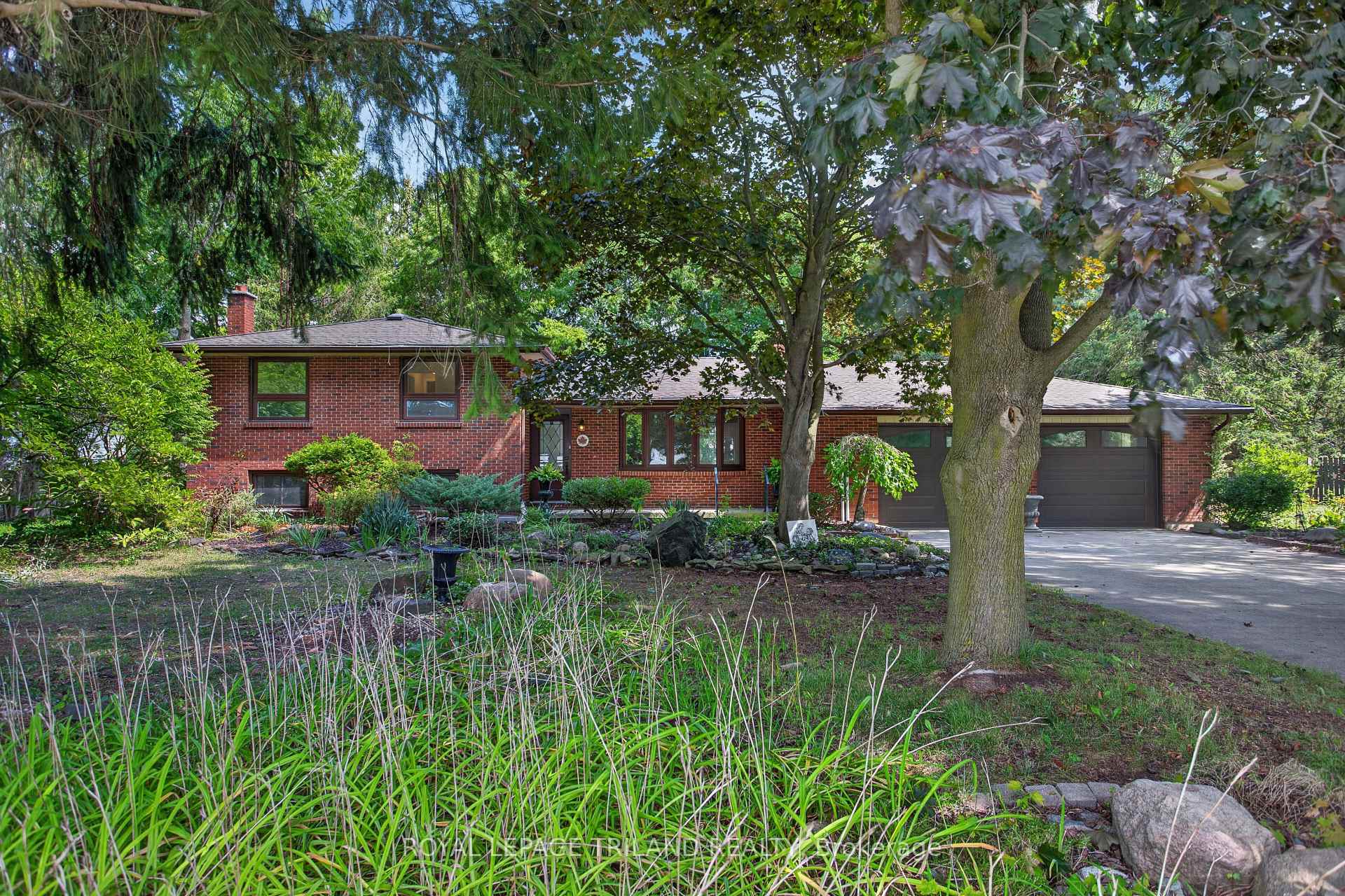 Photo 1 of 115 Springer Street, Middlesex Centre, Komoka — HOMEH