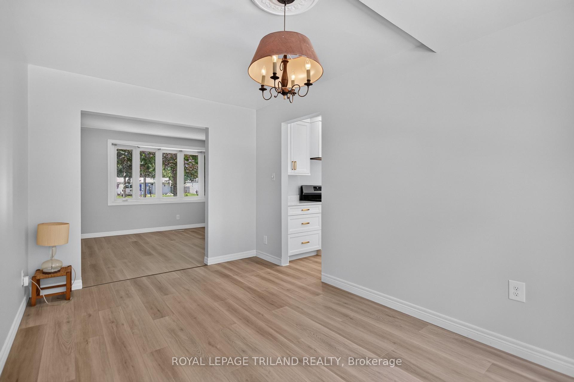 Photo 12 of 115 Springer Street, Middlesex Centre, Komoka — HOMEH