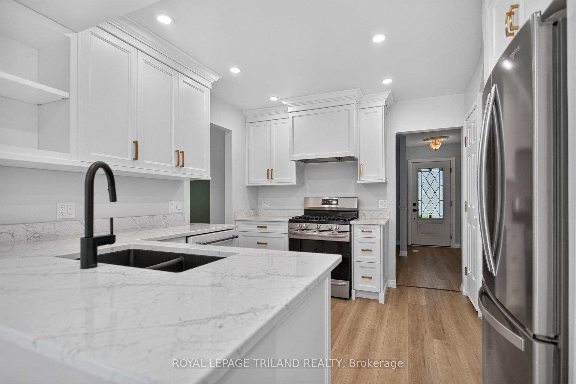 Photo 17 of 115 Springer Street, Middlesex Centre, Komoka — HOMEH