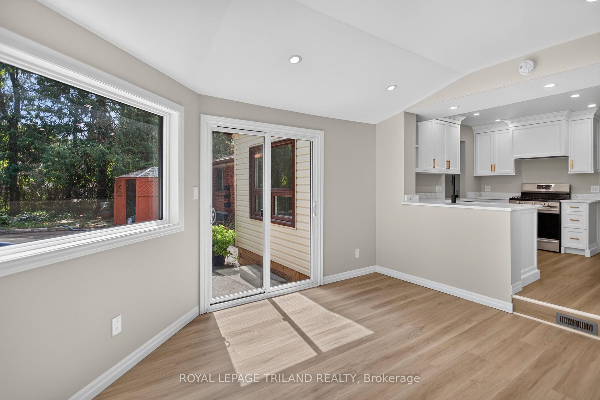 Photo 19 of 115 Springer Street, Middlesex Centre, Komoka — HOMEH