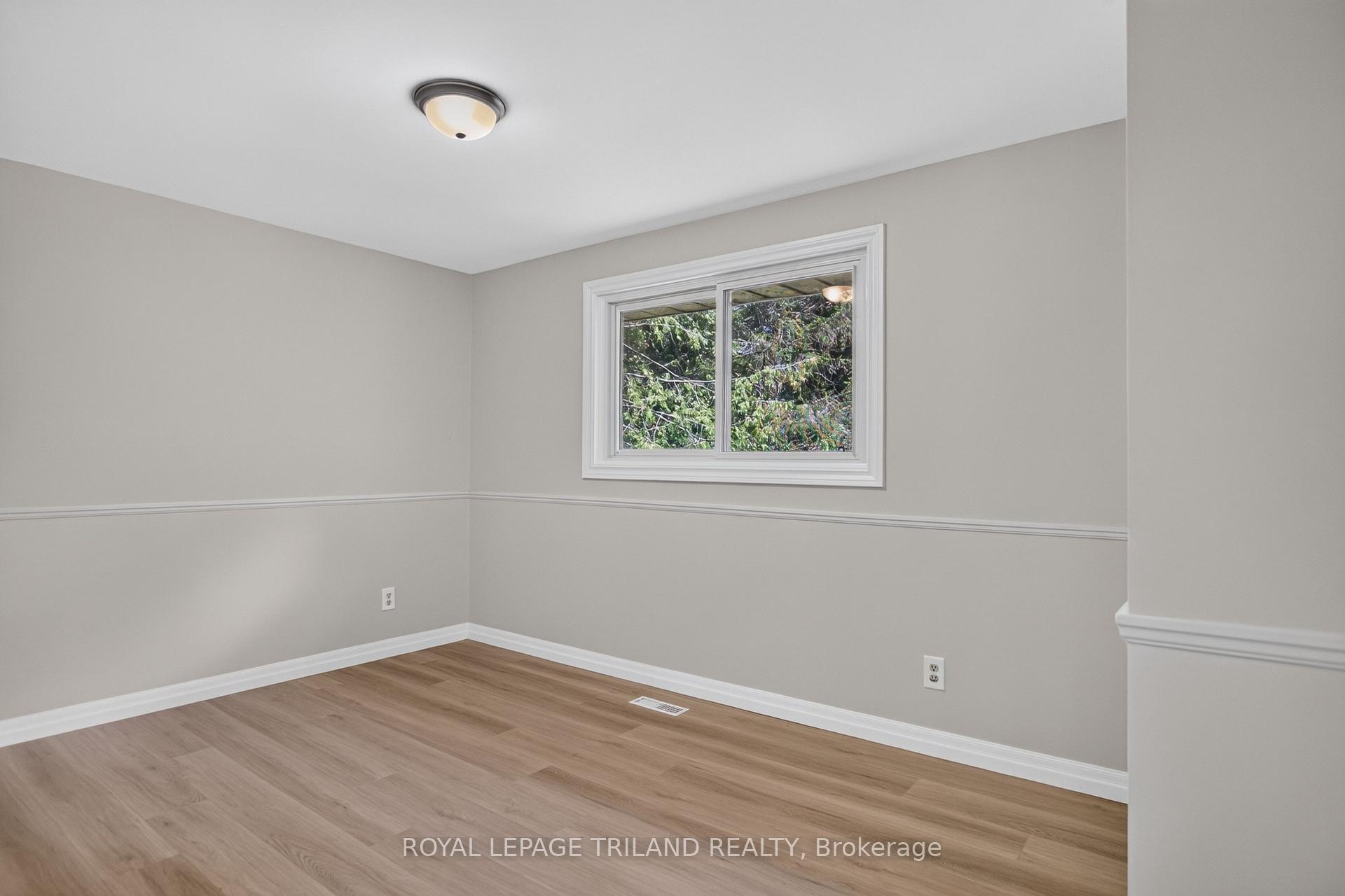 Photo 25 of 115 Springer Street, Middlesex Centre, Komoka — HOMEH