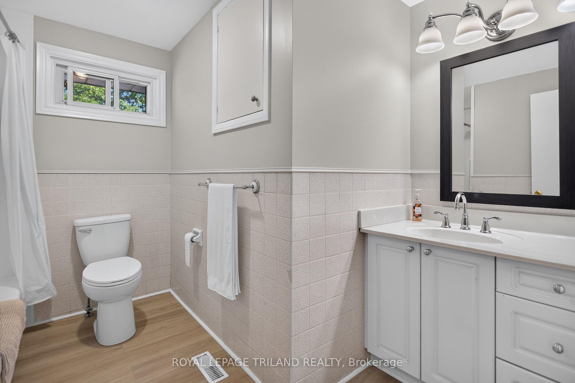 Photo 27 of 115 Springer Street, Middlesex Centre, Komoka — HOMEH