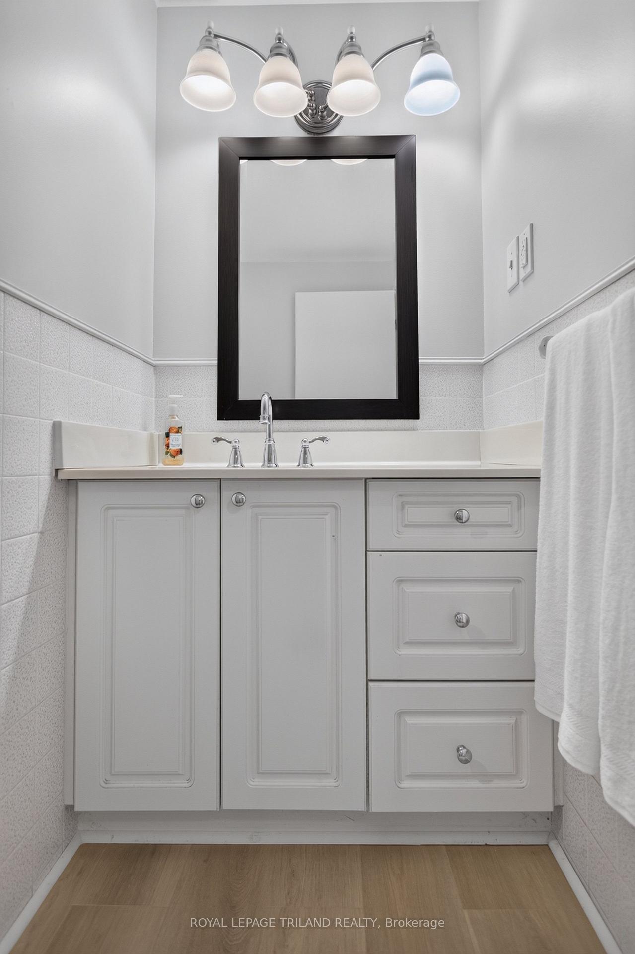 Photo 28 of 115 Springer Street, Middlesex Centre, Komoka — HOMEH