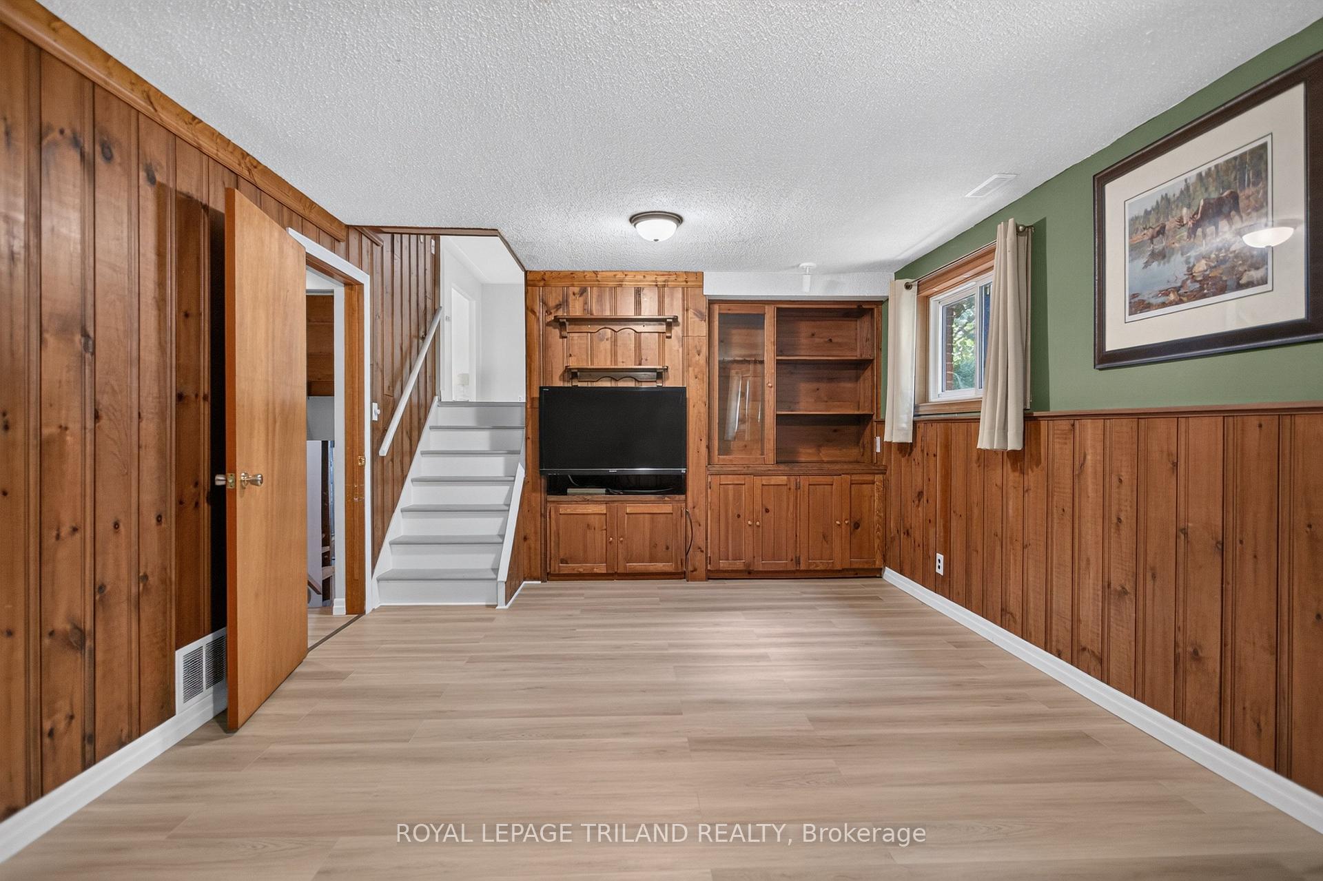 Photo 30 of 115 Springer Street, Middlesex Centre, Komoka — HOMEH