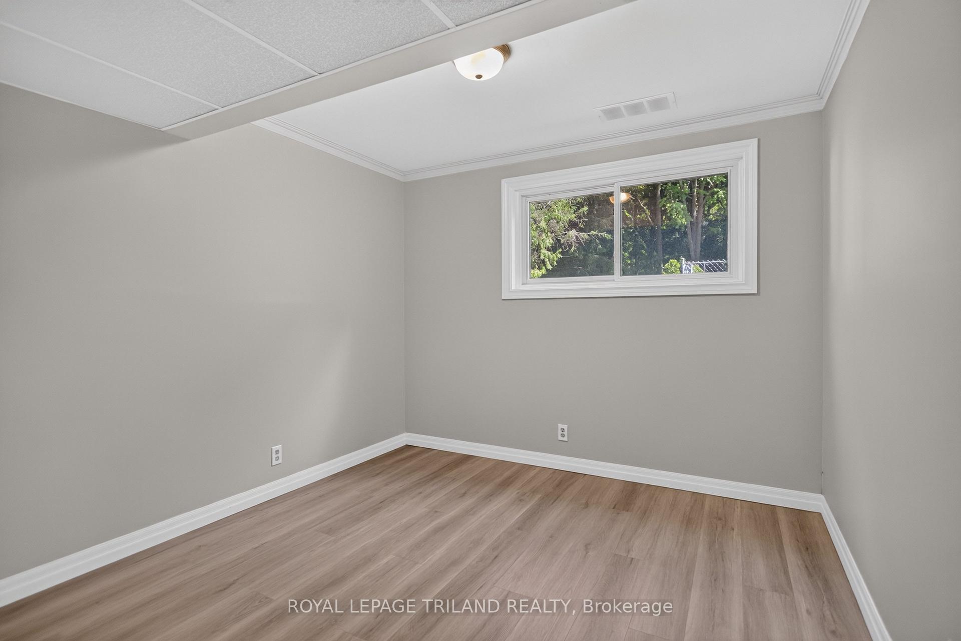 Photo 33 of 115 Springer Street, Middlesex Centre, Komoka — HOMEH