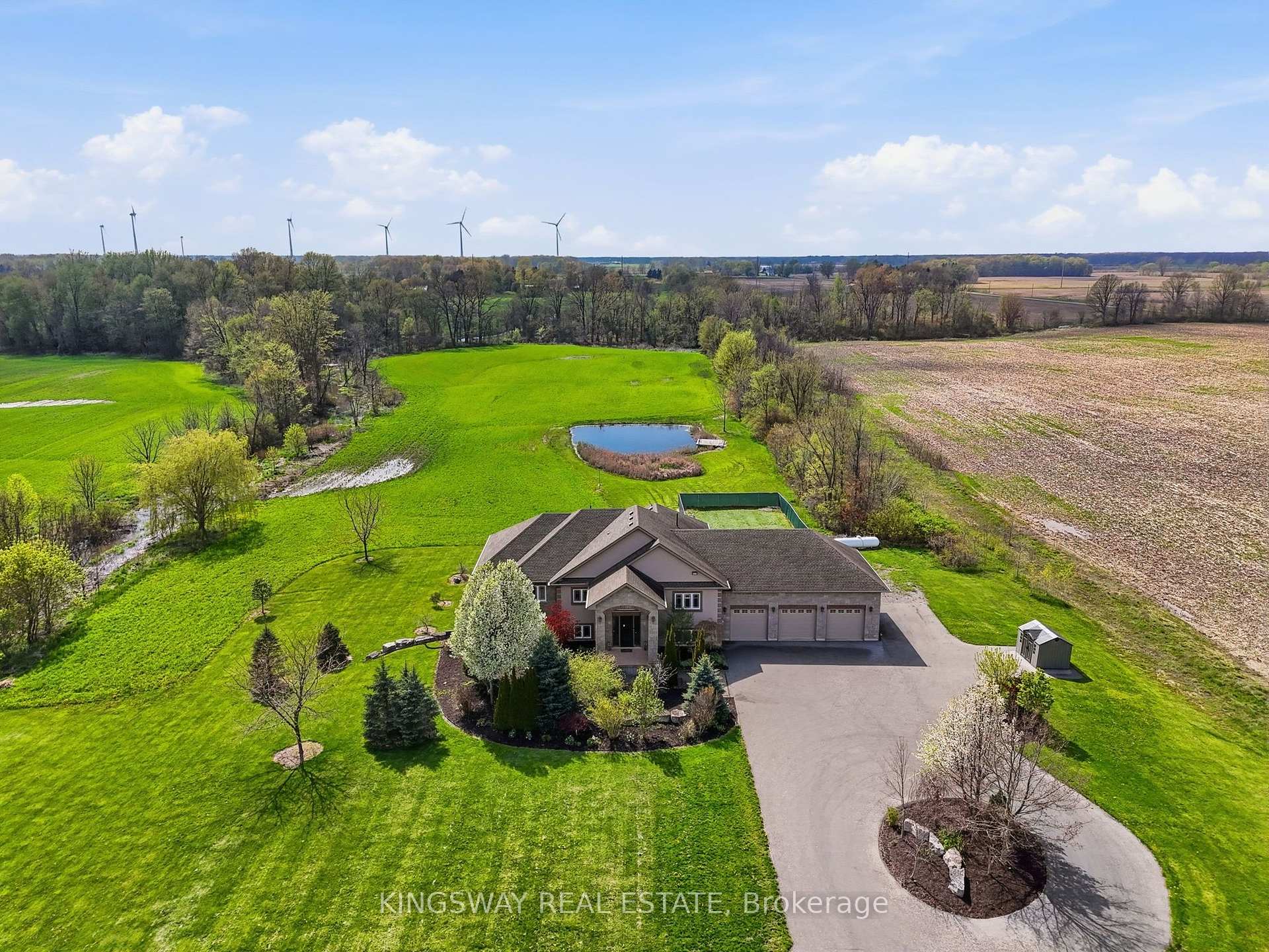Photo of 54080 Wellandport Road