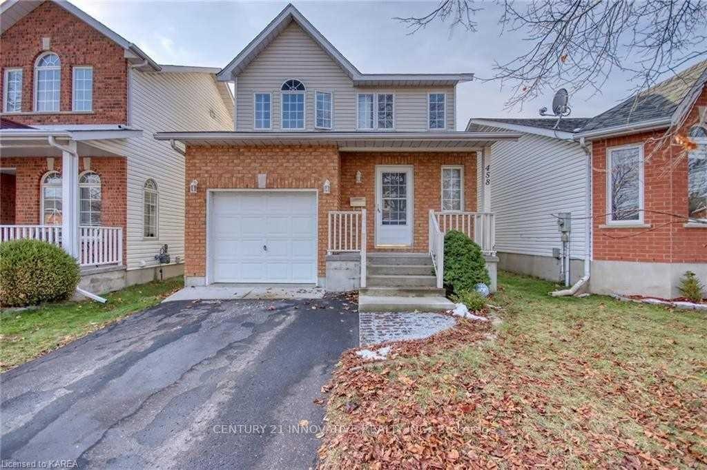 Photo of 458 Freeman Crescent E