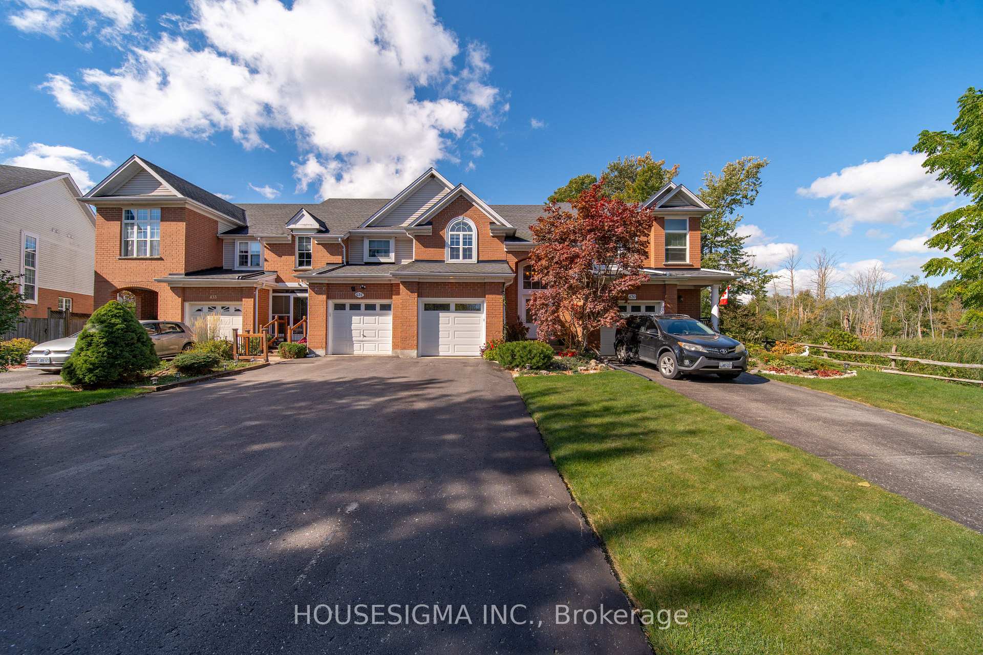 Photo 2 of 437 Beaver Creek Road, Waterloo, Columbia Forest — HOMEH