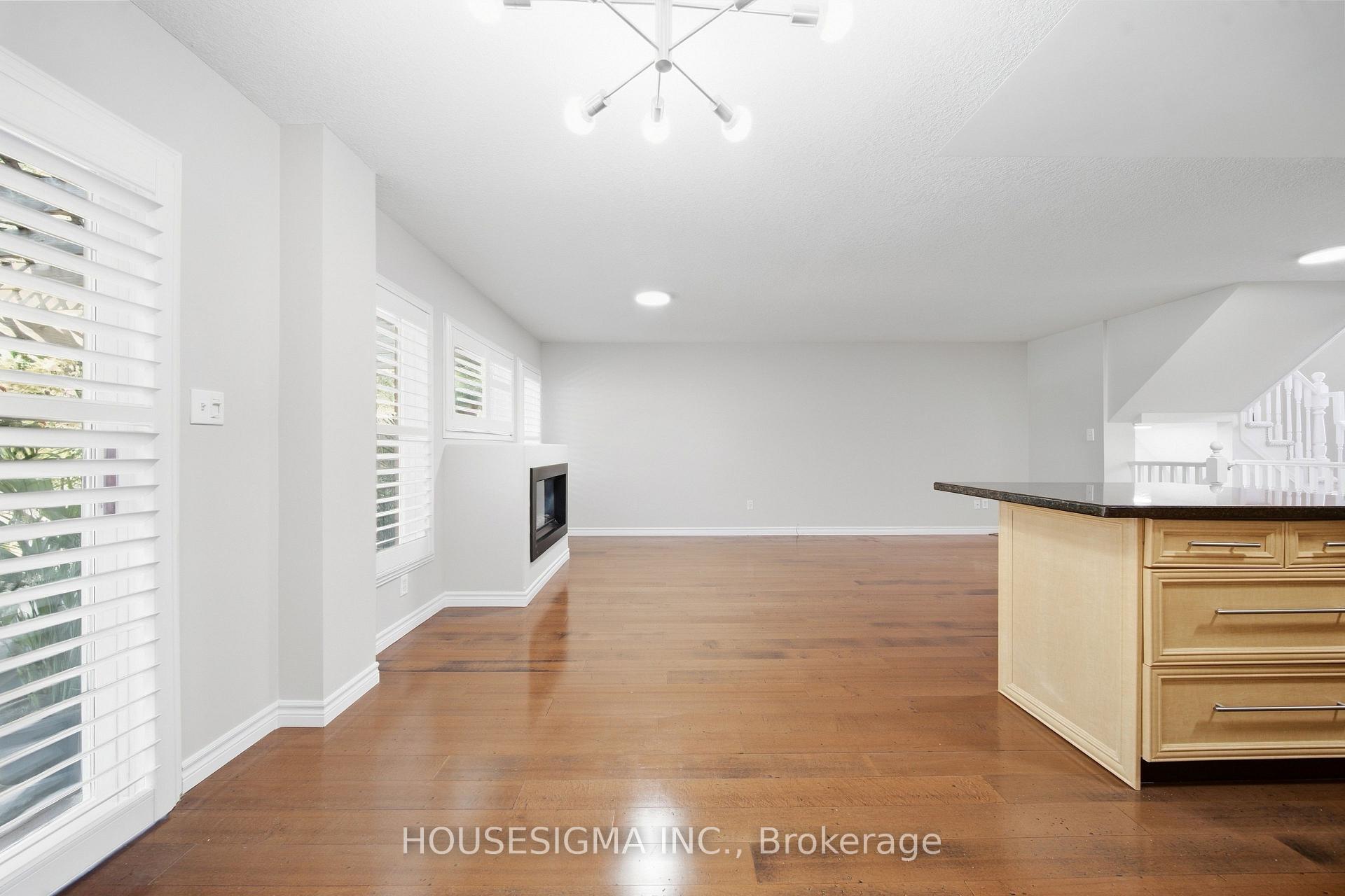 Photo 20 of 437 Beaver Creek Road, Waterloo, Columbia Forest — HOMEH