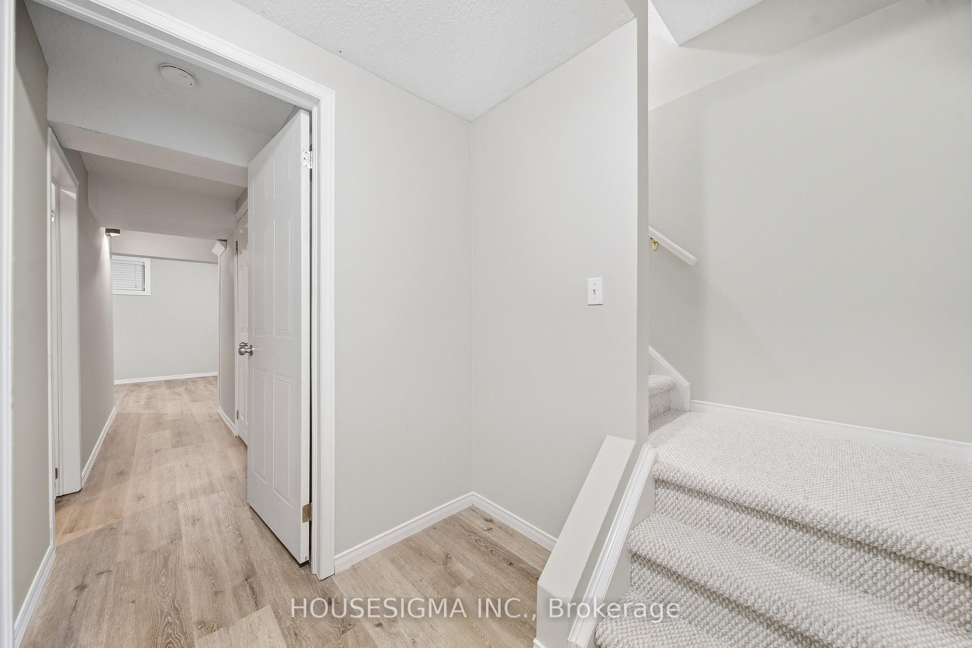 Photo 36 of 437 Beaver Creek Road, Waterloo, Columbia Forest — HOMEH