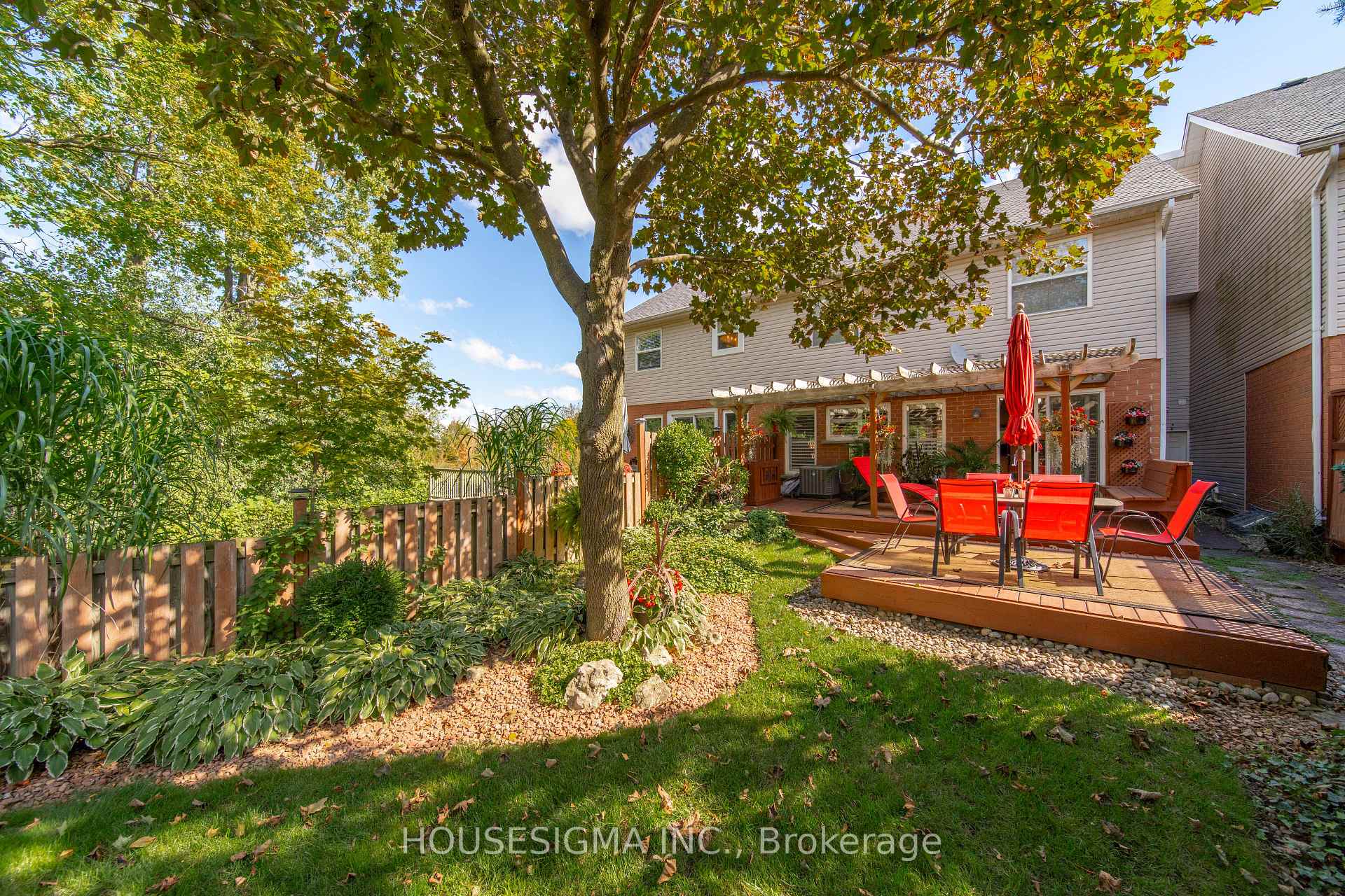 Photo 50 of 437 Beaver Creek Road, Waterloo, Columbia Forest — HOMEH