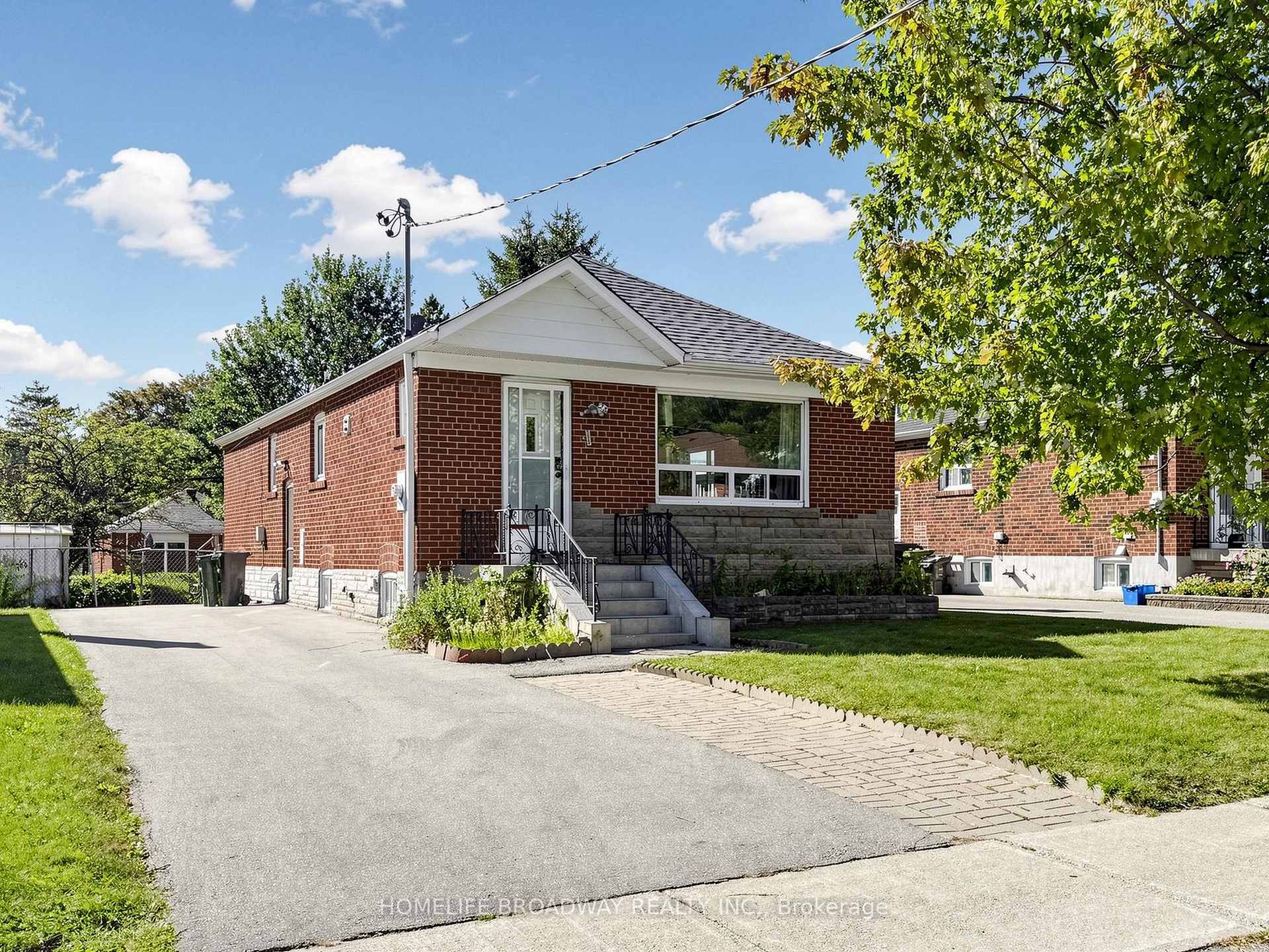 Photo 1 of 28 Ionview Road, Scarborough, Ionview — HOMEH