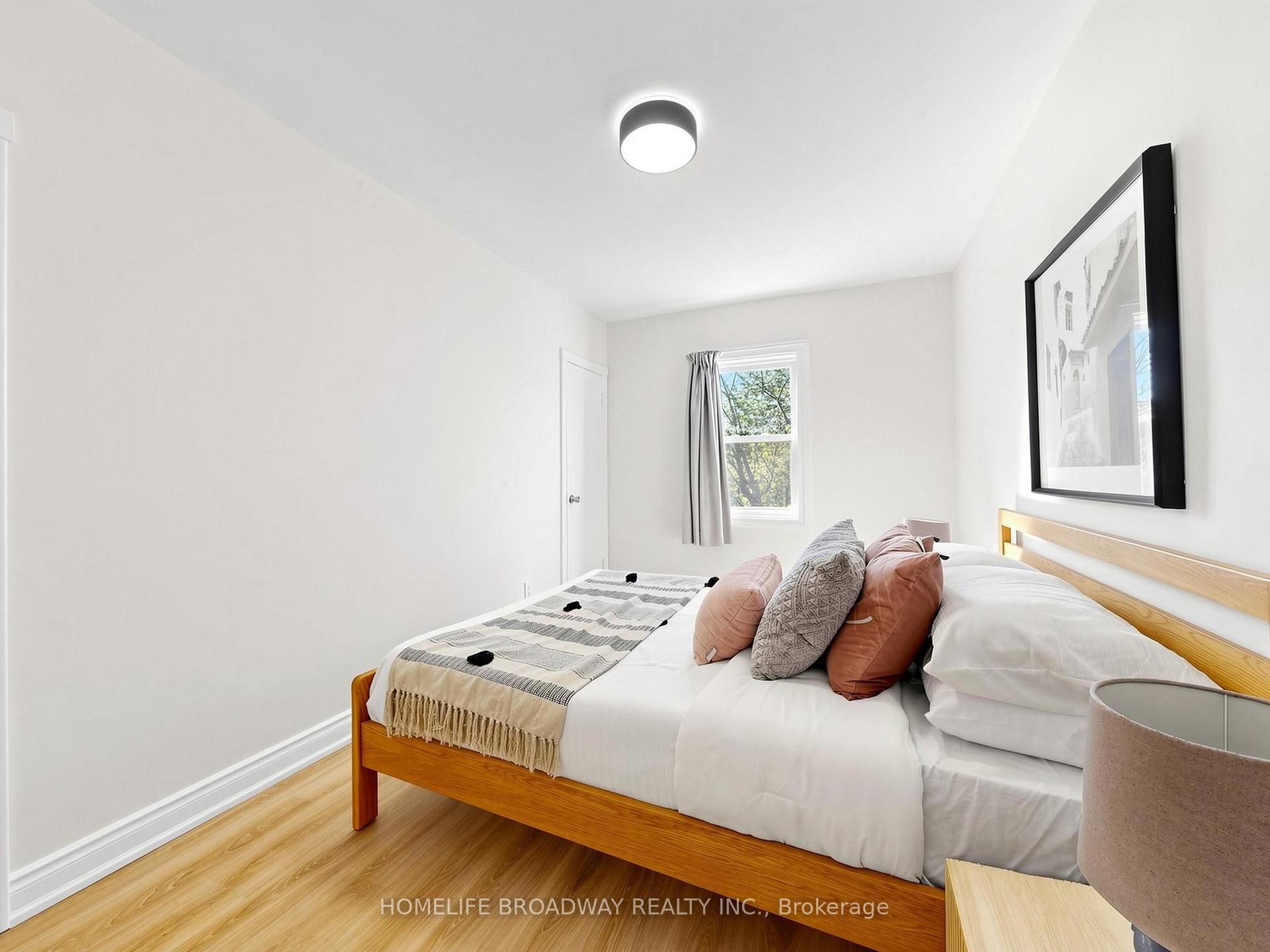 Photo 14 of 28 Ionview Road, Scarborough, Ionview — HOMEH
