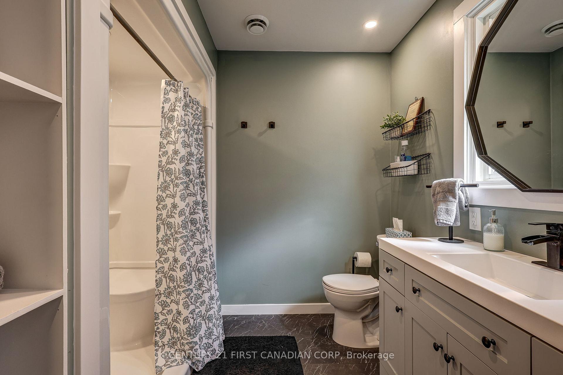 Photo 39 of 24 Erinlea Drive, St. Thomas — HOMEH