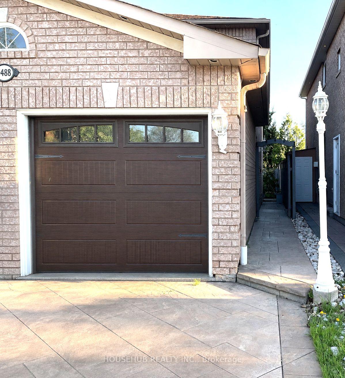 Photo 2 of Unit Bsmt, 5488 Loonlake Avenue, Mississauga, East Credit — HOMEH