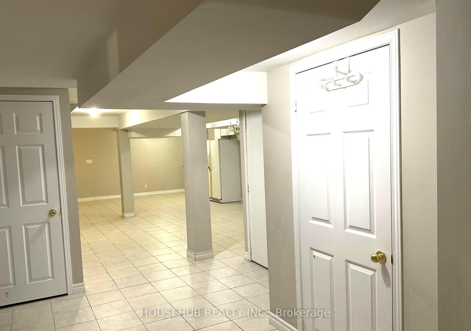 Photo 6 of Unit Bsmt, 5488 Loonlake Avenue, Mississauga, East Credit — HOMEH