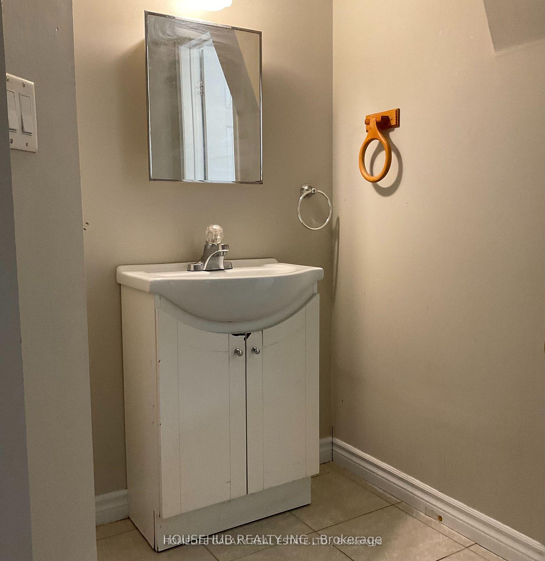 Photo 12 of Unit Bsmt, 5488 Loonlake Avenue, Mississauga, East Credit — HOMEH