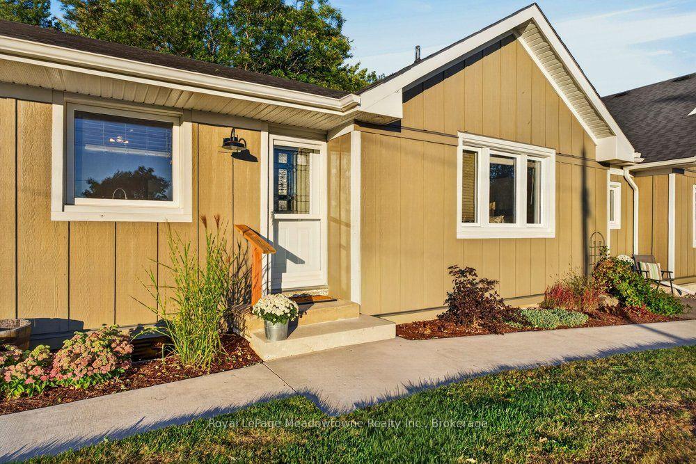 Photo 3 of 4379 Henderson Road, Milton, Rural Trafalgar — HOMEH