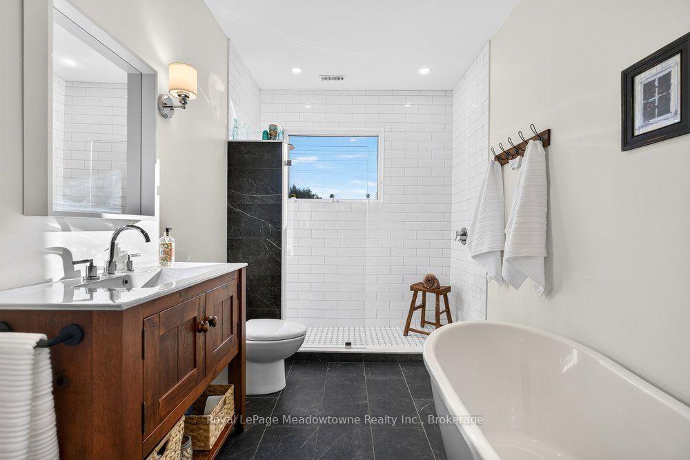 Photo 31 of 4379 Henderson Road, Milton, Rural Trafalgar — HOMEH