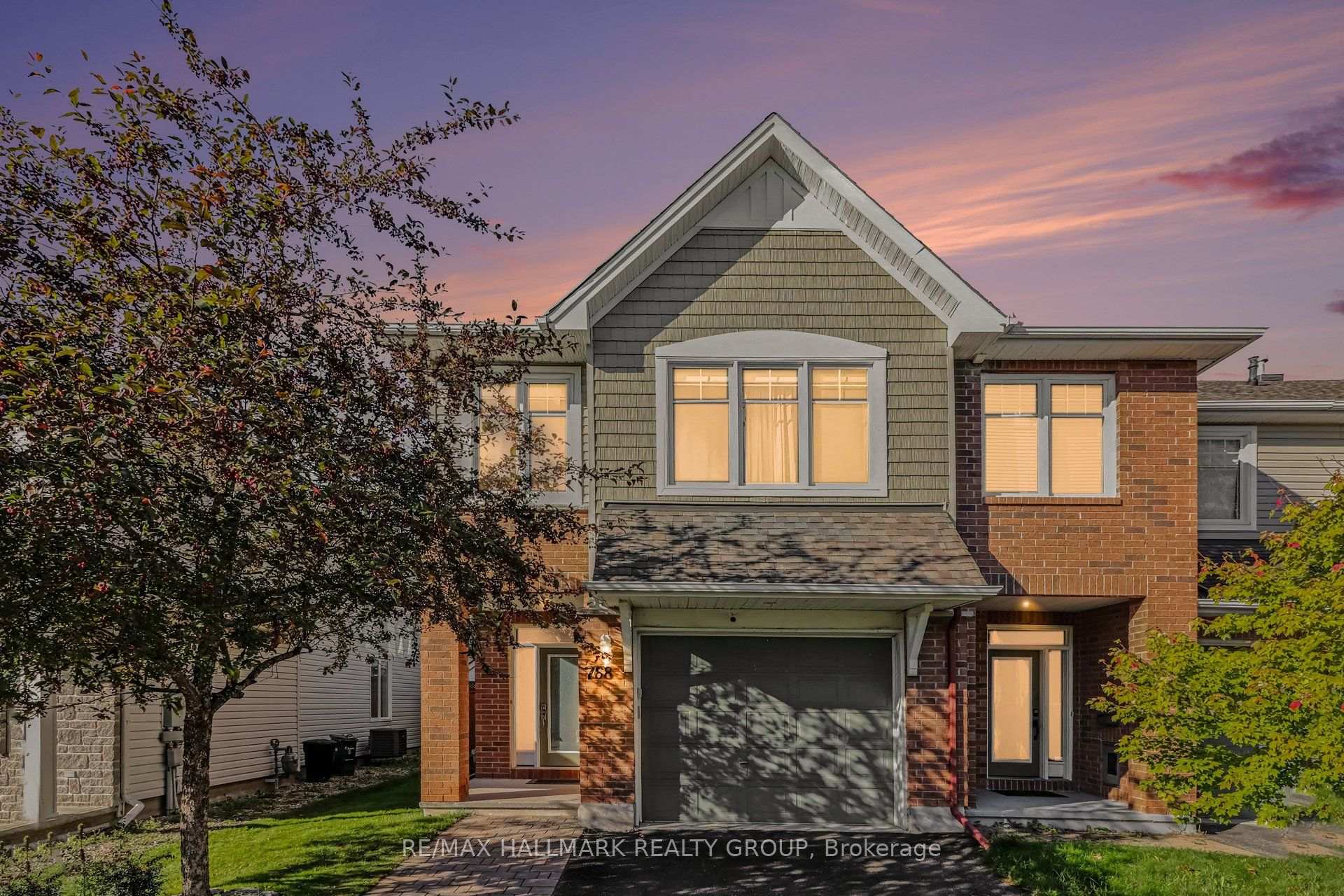 Photo of 768 White Alder Avenue