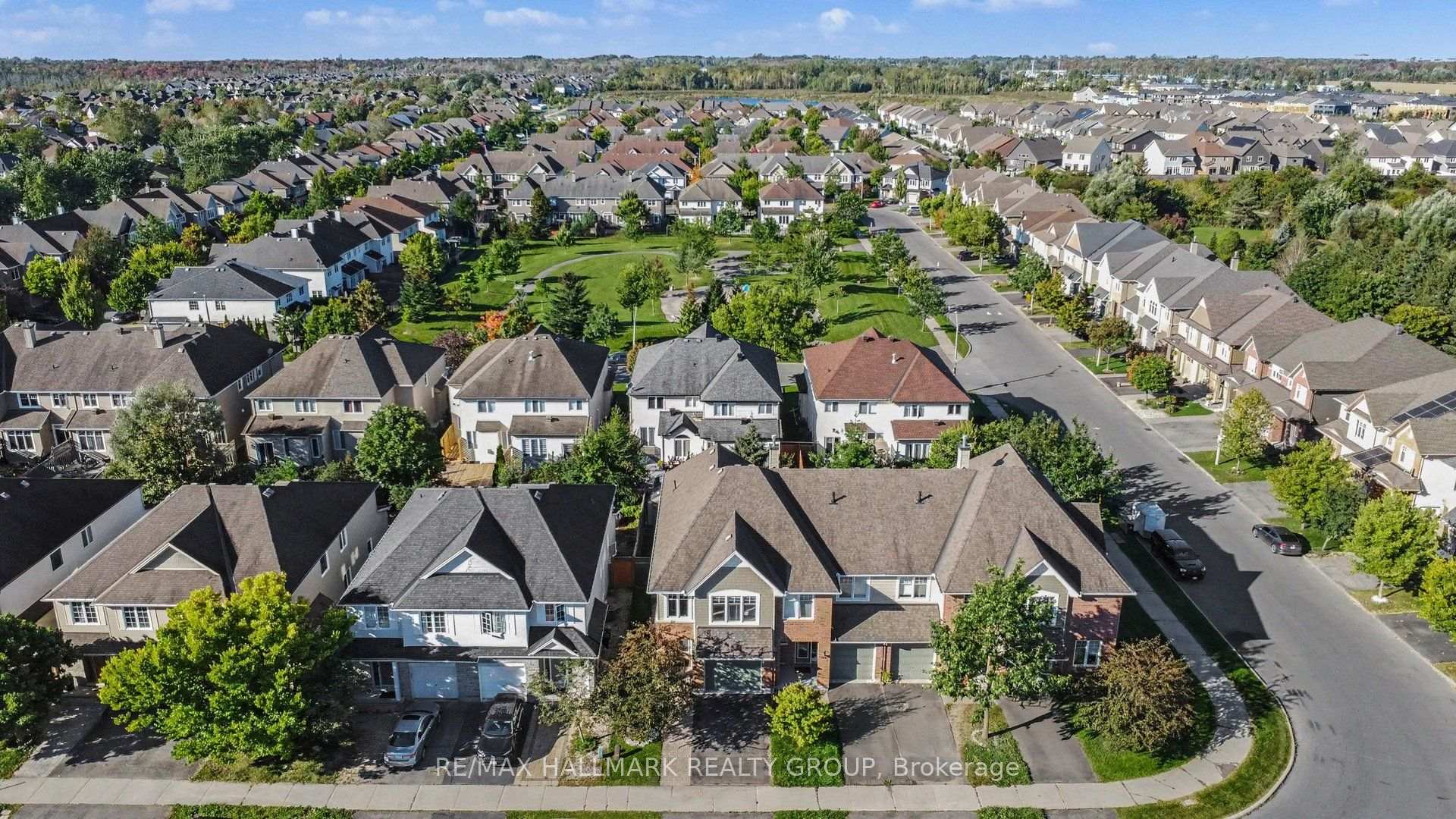 Photo 2 of 768 White Alder Avenue, Ottawa, Blossom Park/Kemp Park/Findlay Creek — HOMEH
