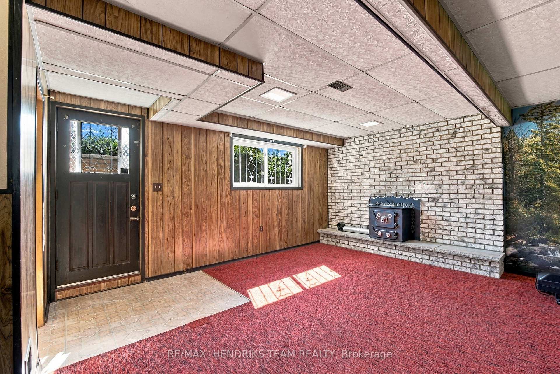 Photo 45 of 8 Empress Court, St. Catharines, Lakeport — HOMEH