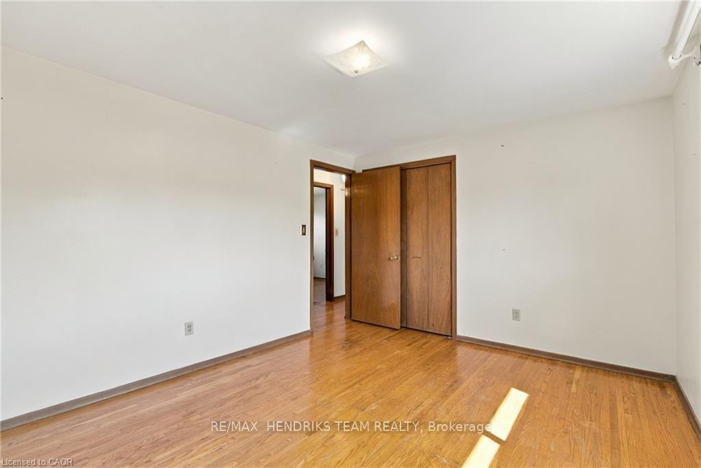 Photo 34 of 8 Empress Court, St. Catharines, Lakeport — HOMEH